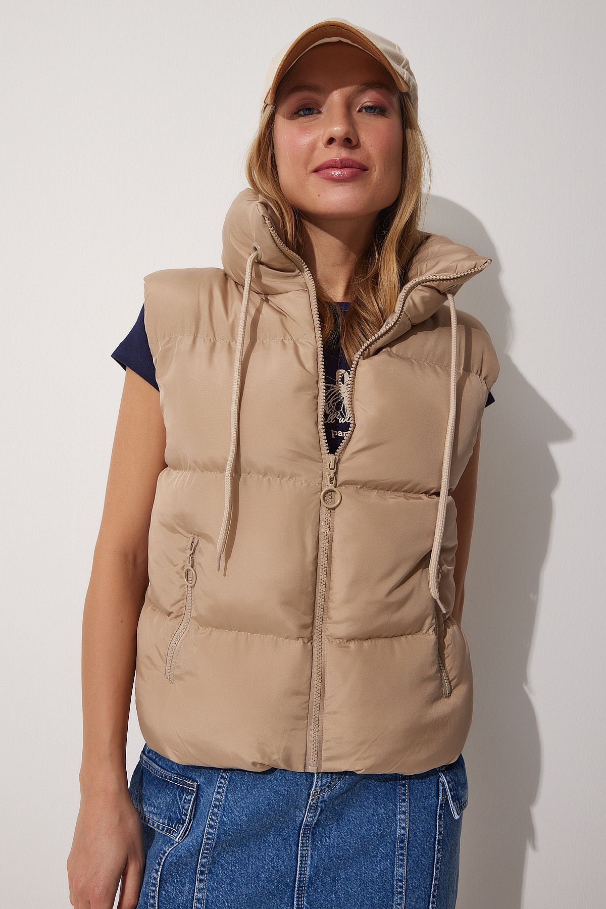 Avakado Women s Short Crop Puffer Vest Trendyol