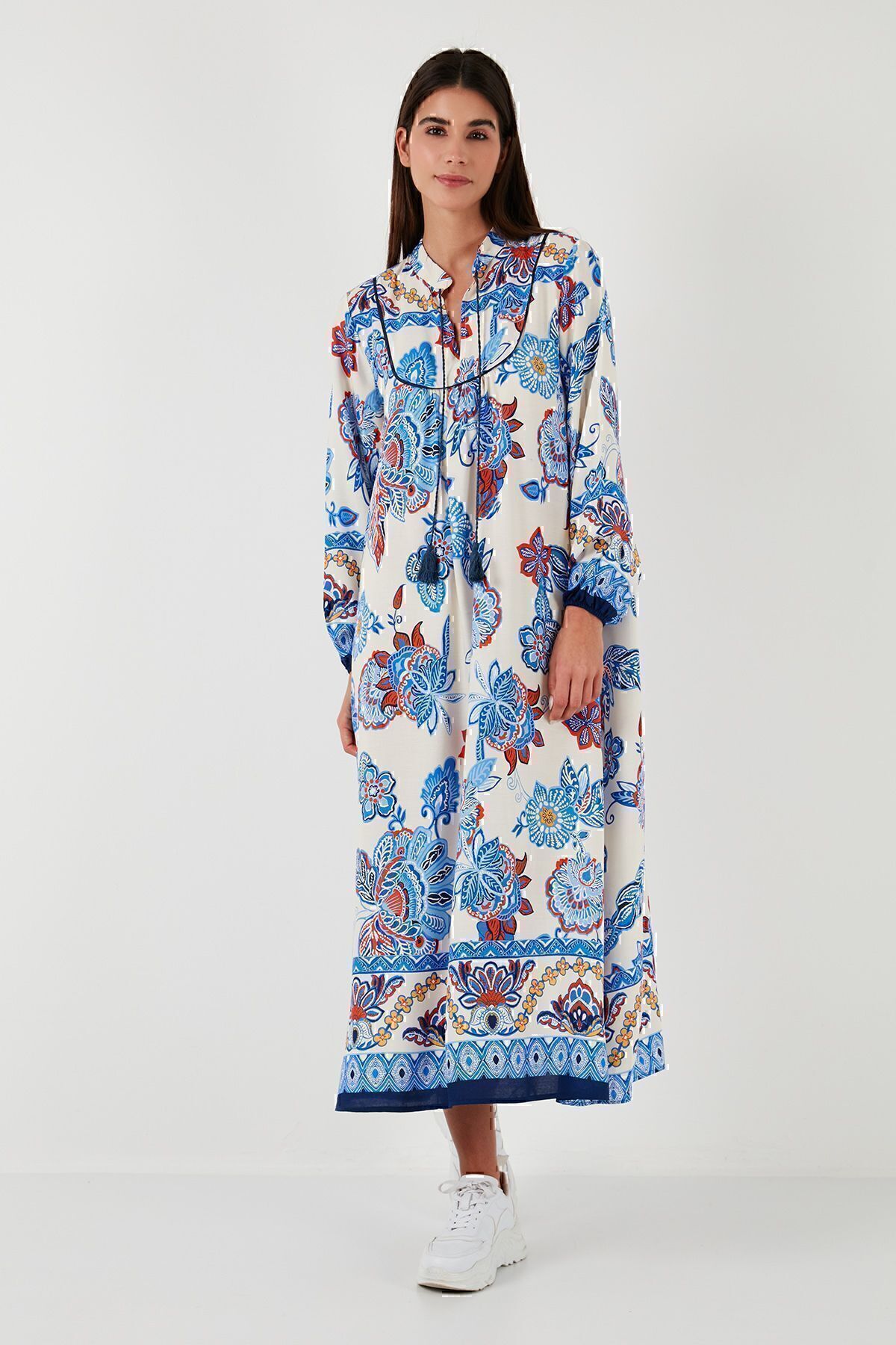 Lela-Modest Patterned Regular Fit Tied V-Neck Maxi Dress 611el510 4