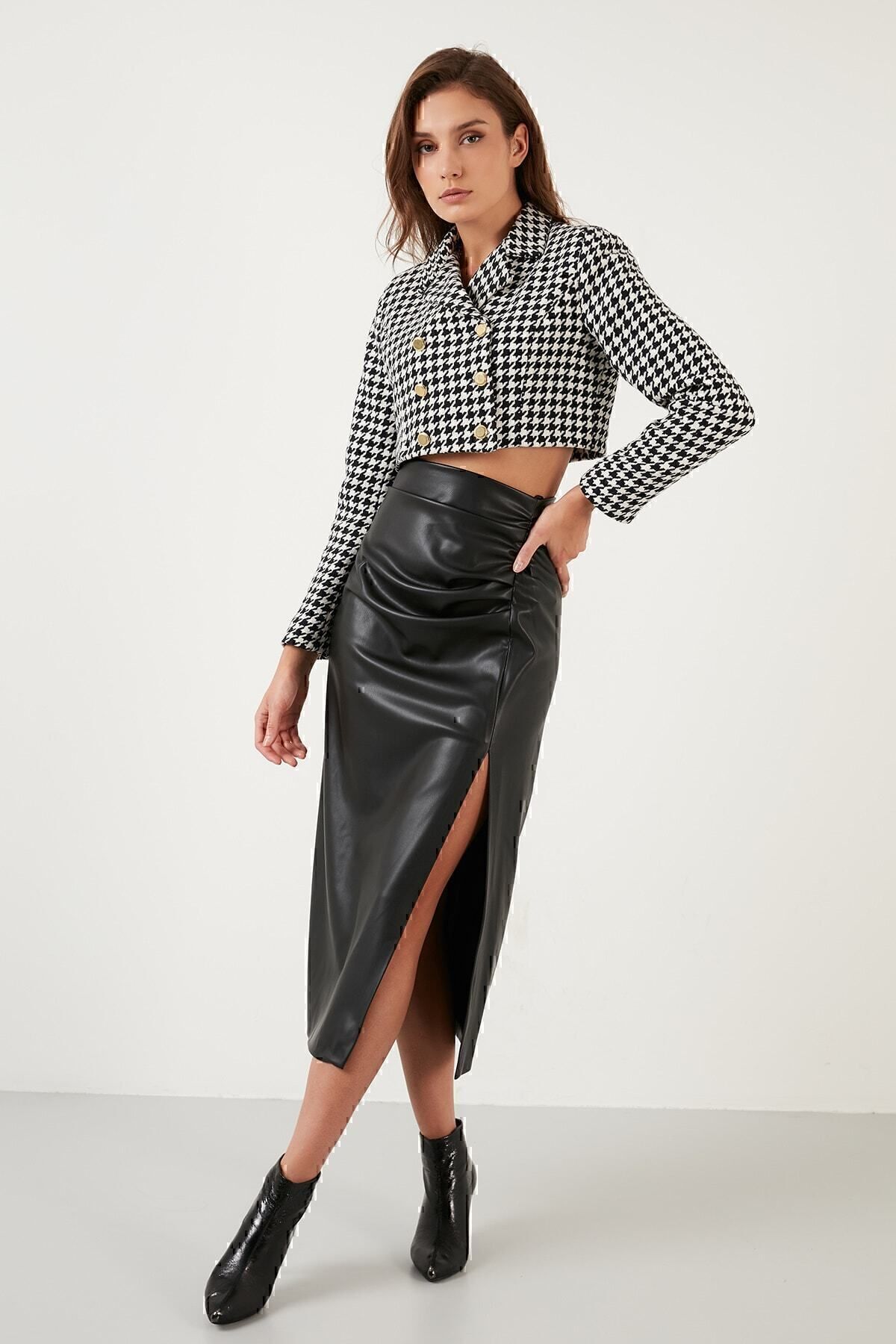 Lela-Houndstooth Patterned Buttoned Slim Fit Crop Jacket Jacket 611c007 2