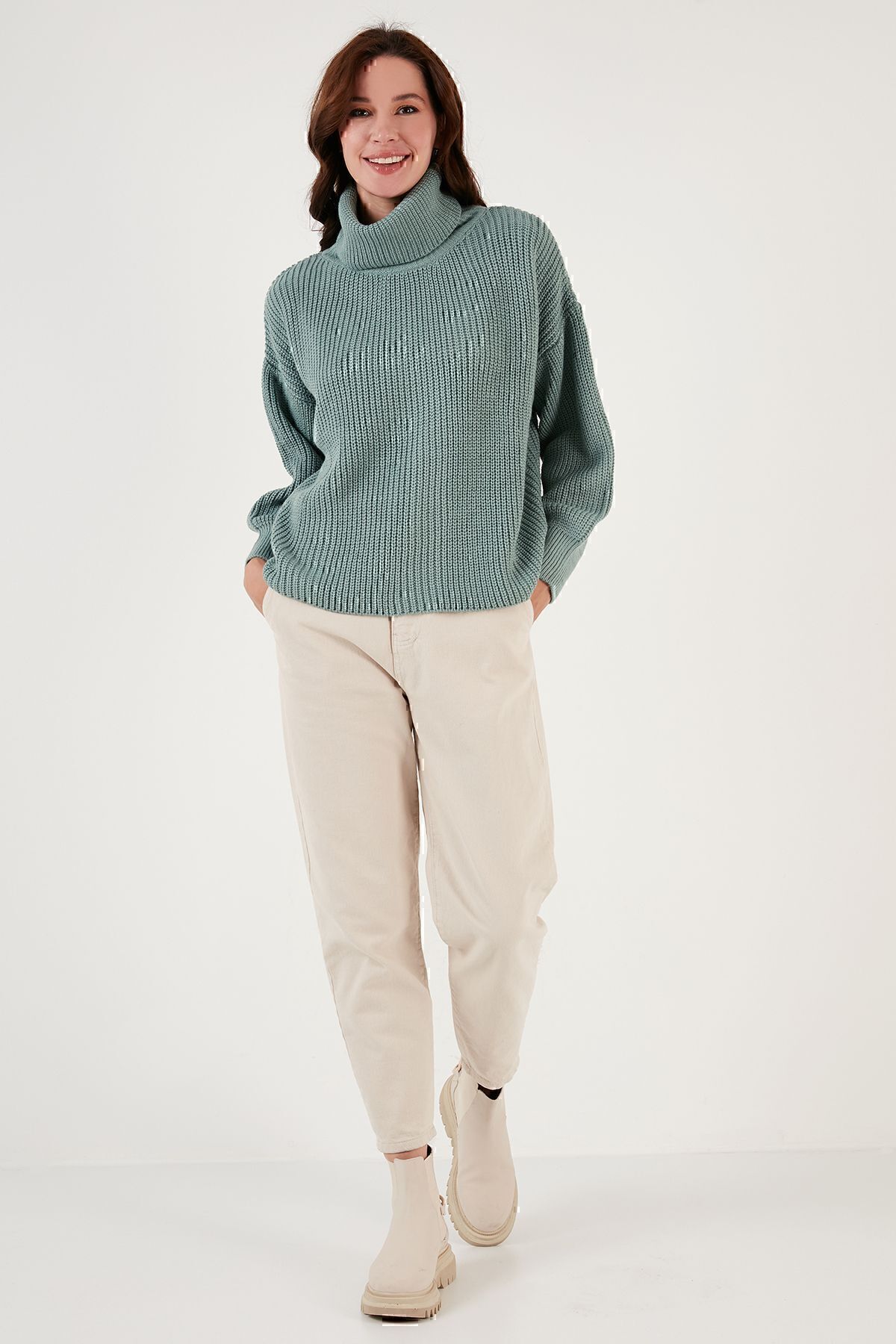 Lela-Turtleneck Oversize Knitted Pullover Sweater 4616001 2