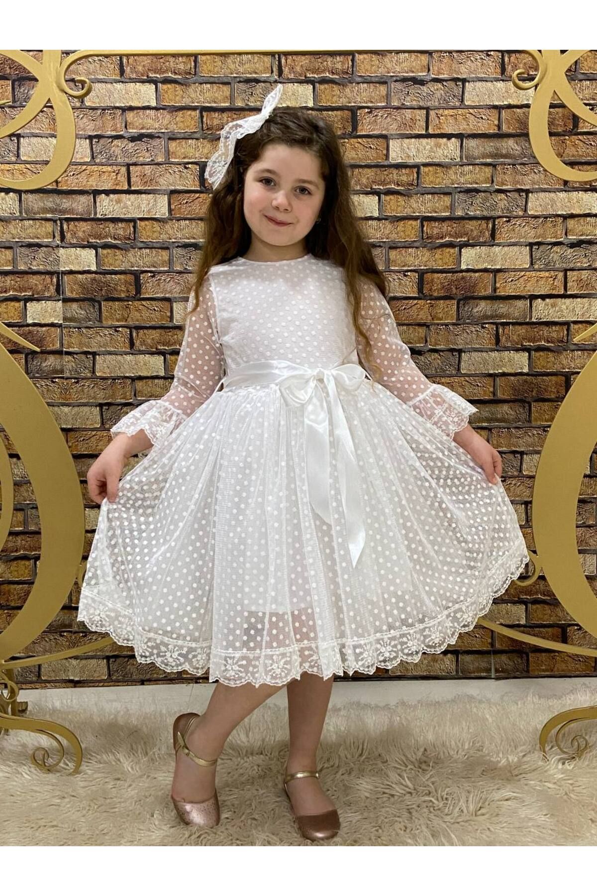 defada Beyaz Prenses Model Puanlı Dantelli Tokalı Çocuk Elbise 23 Nisan Gösteri Kıyafeti