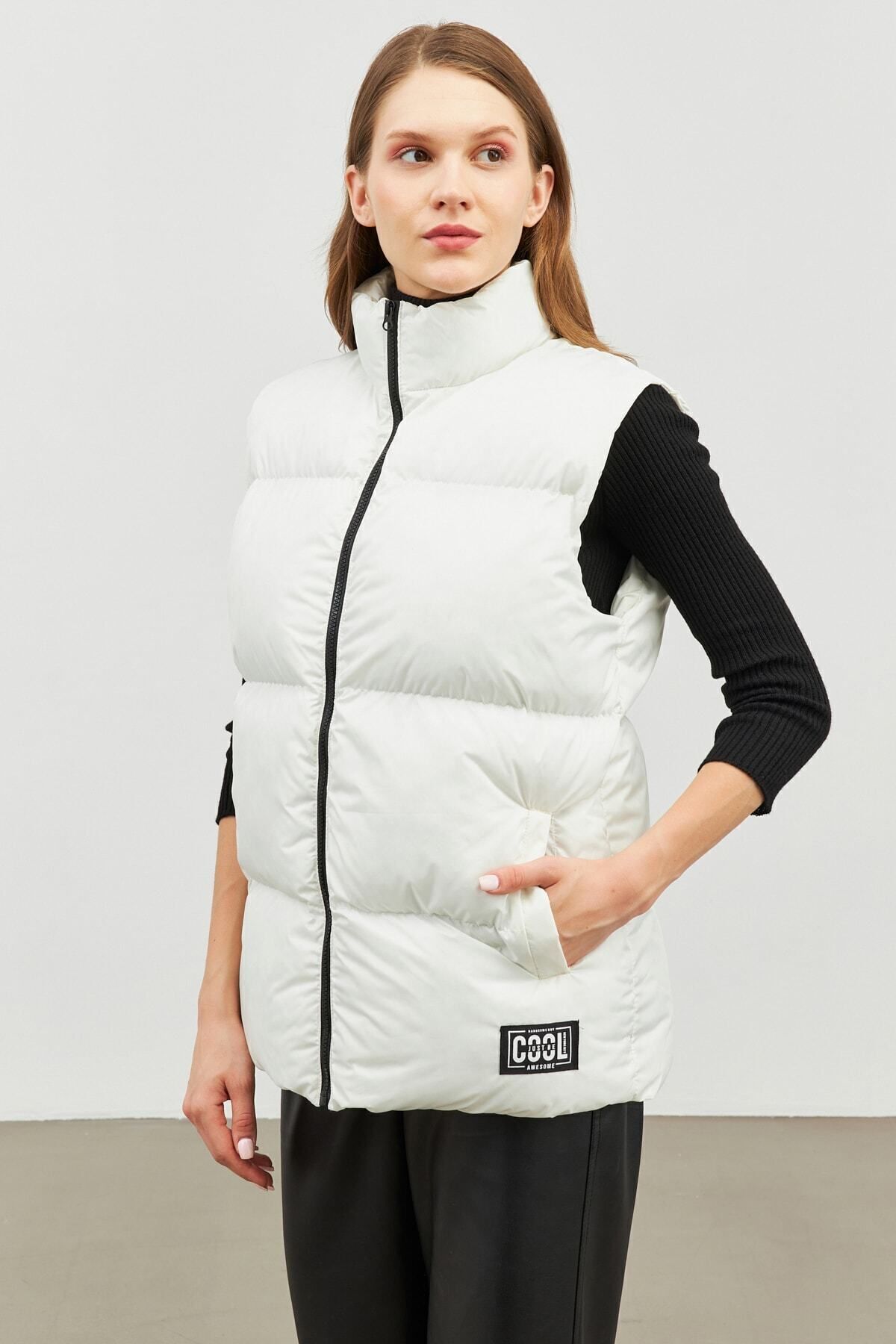 RİVERCLUP Kadın Astarlı Rüzgar Geçirmez Regular Fit Taş Şişme Yelek