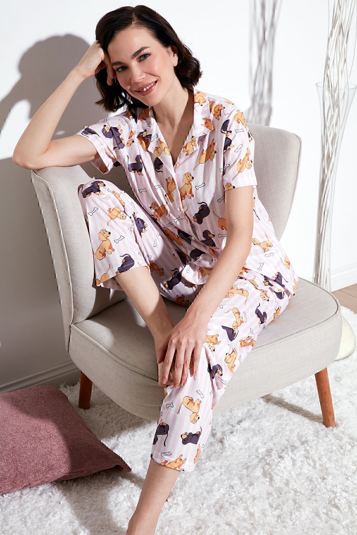 Lela-Set pijama cu model regular fit - mânecă scurtă, guler cămașă, talie elastica6571010 7