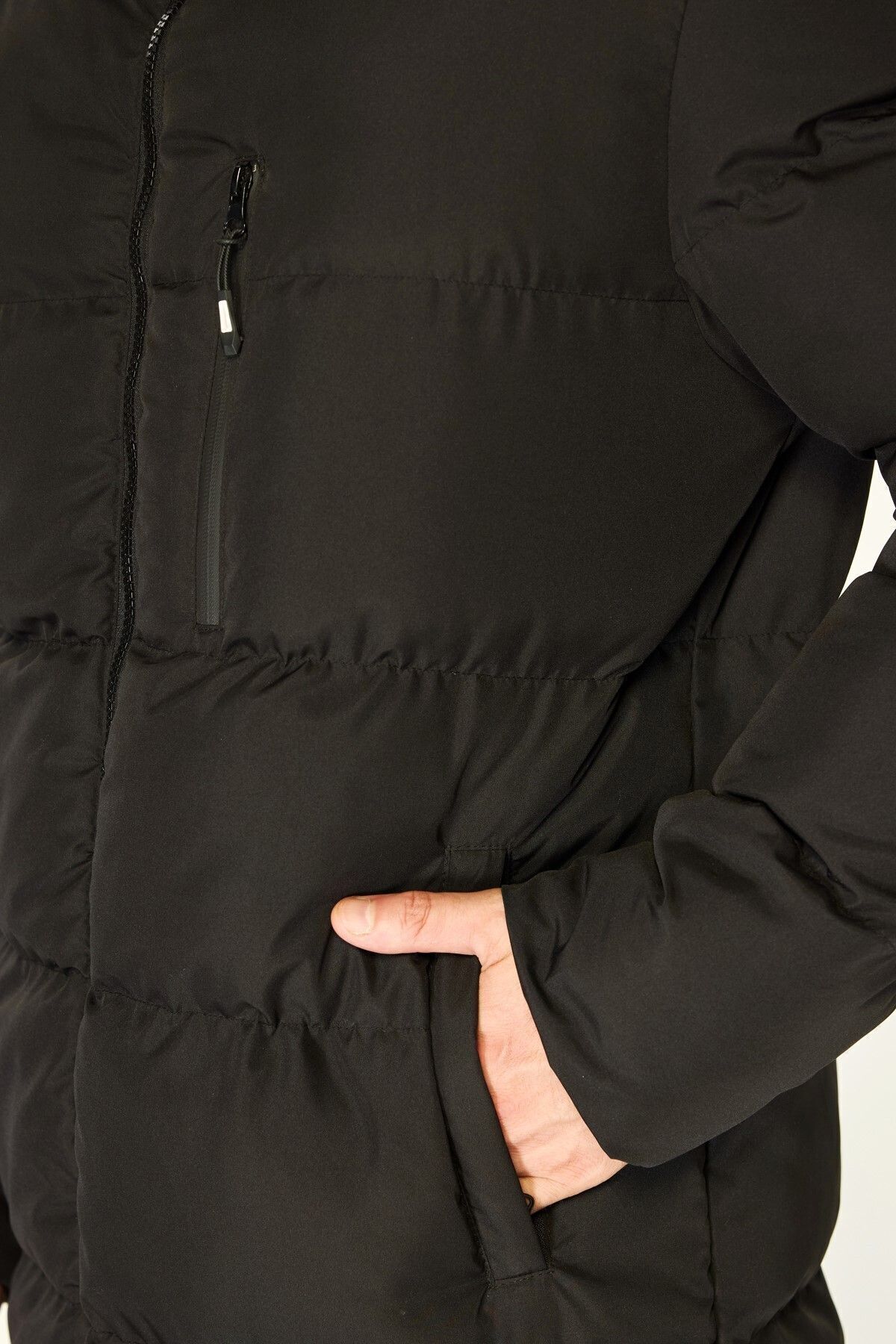 D1fference-Schwarzer Puffer-Parka für Herren – mit Kapuze, Faserfüllung, winddichter Mantel 6
