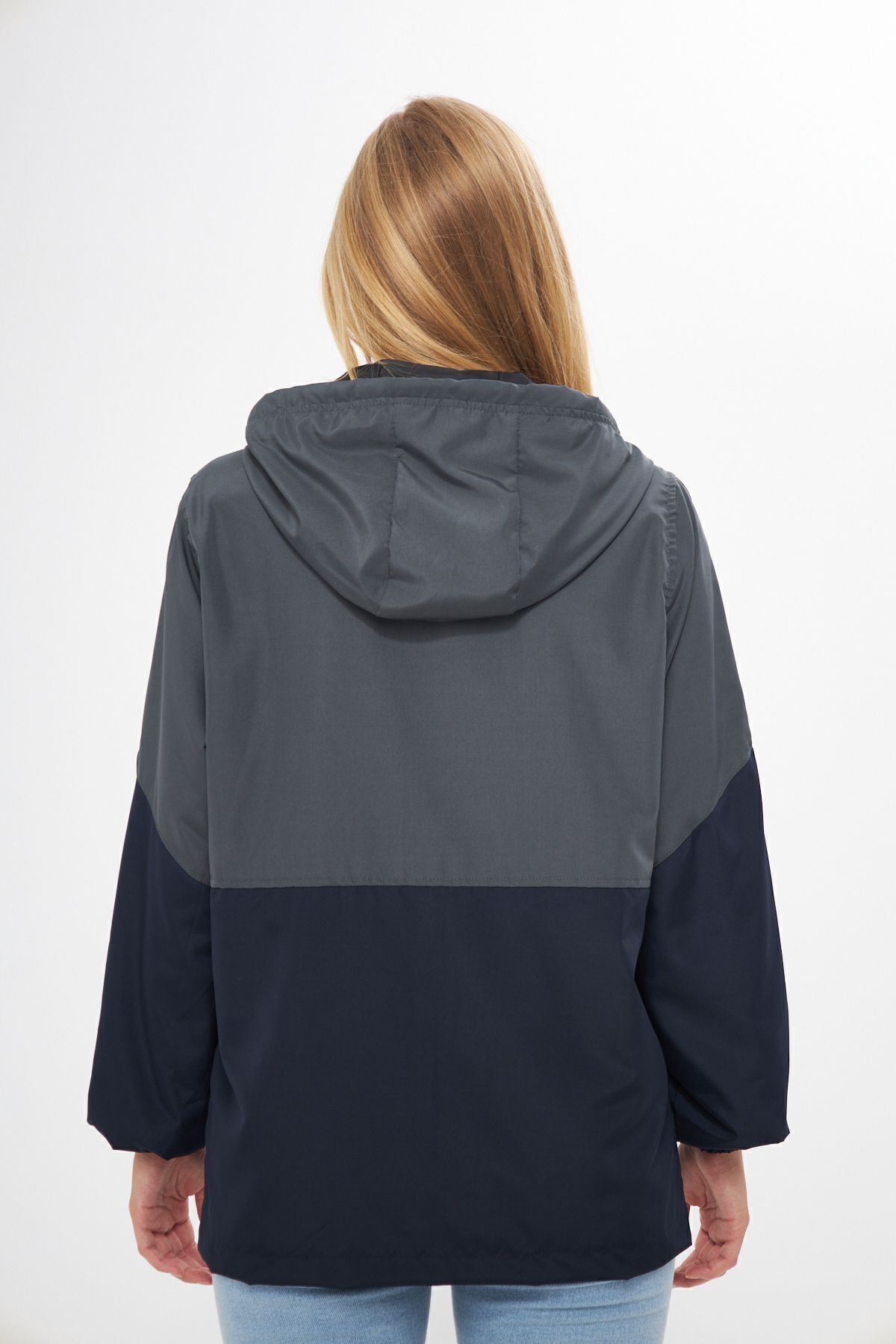 river green  Kadın Antrasit-lacivert Iki Renk Astarlı Rüzgar Geçirmez Kapüşonlu Cepli Yağmurluk - Görsel 7