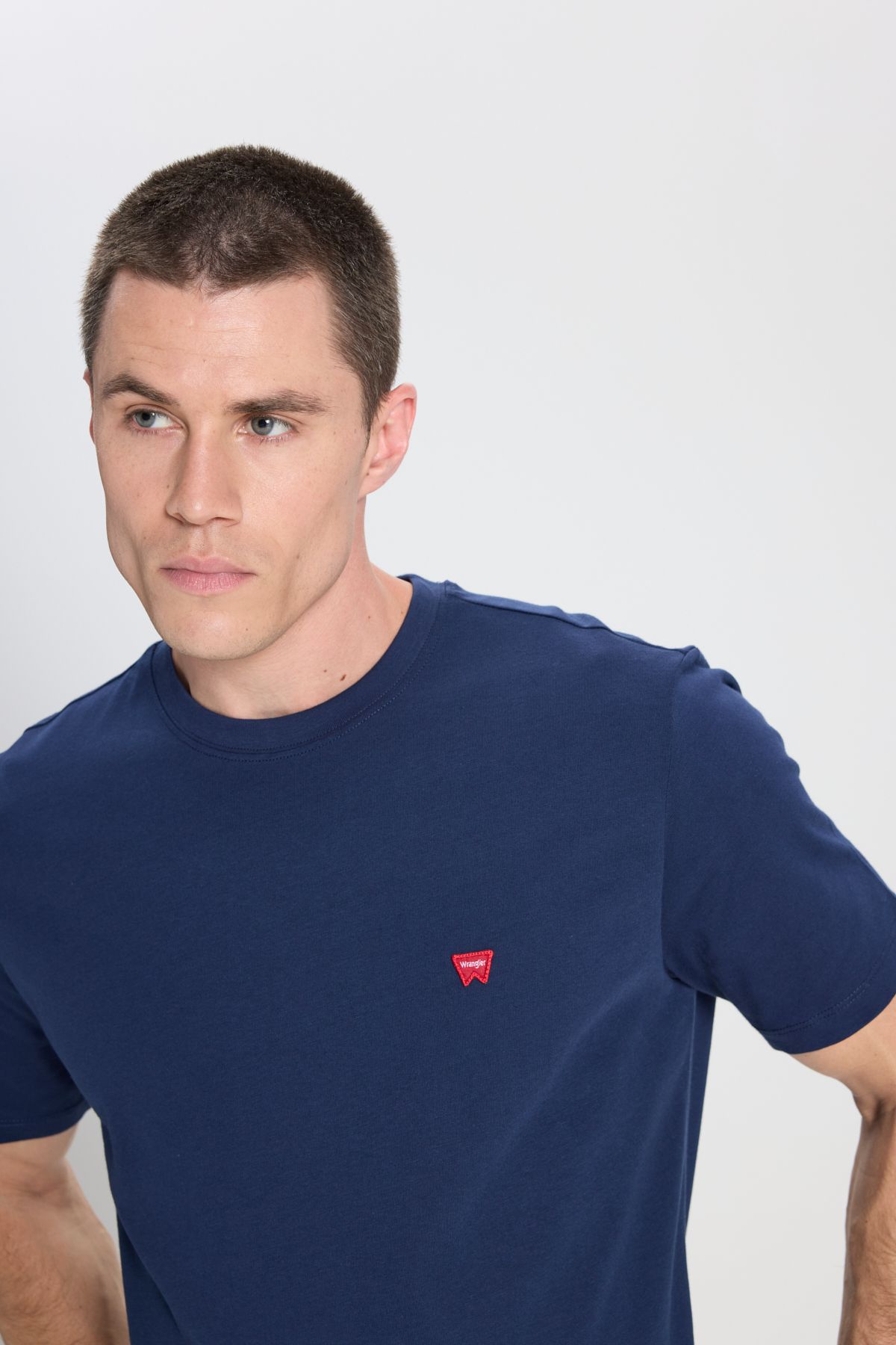 تی شرت آبی مردانه به طور منظم مناسب گردن دوچرخه برش طبیعی 100 ٪ پنبه T shirt Wrangler