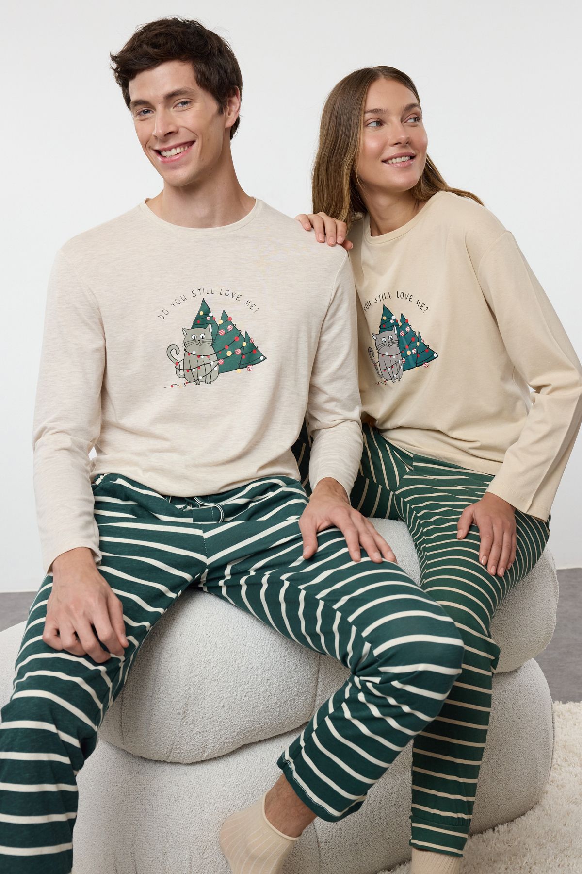Trendyol Collection Beżowy Zestaw Piżam W Paski, 100% Bawełny - Motyw Noworoczny Thmaw25pt00164 Kobieta - XL