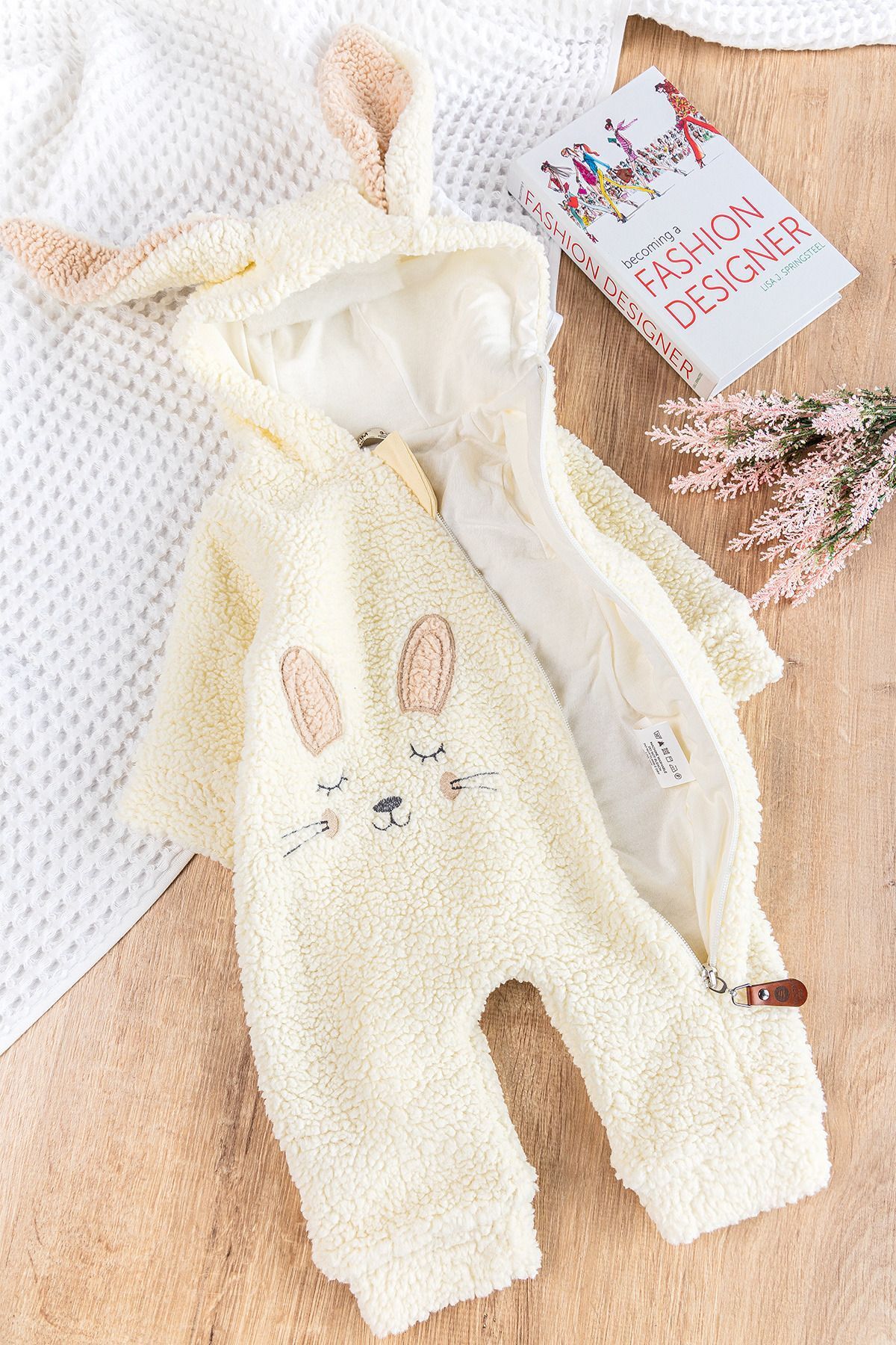 ewellce Figürlü Kapüşonlu Welsoft Peluş Kışlık Kız Bebek Tulum fotoğrafı 2 (önizleme)