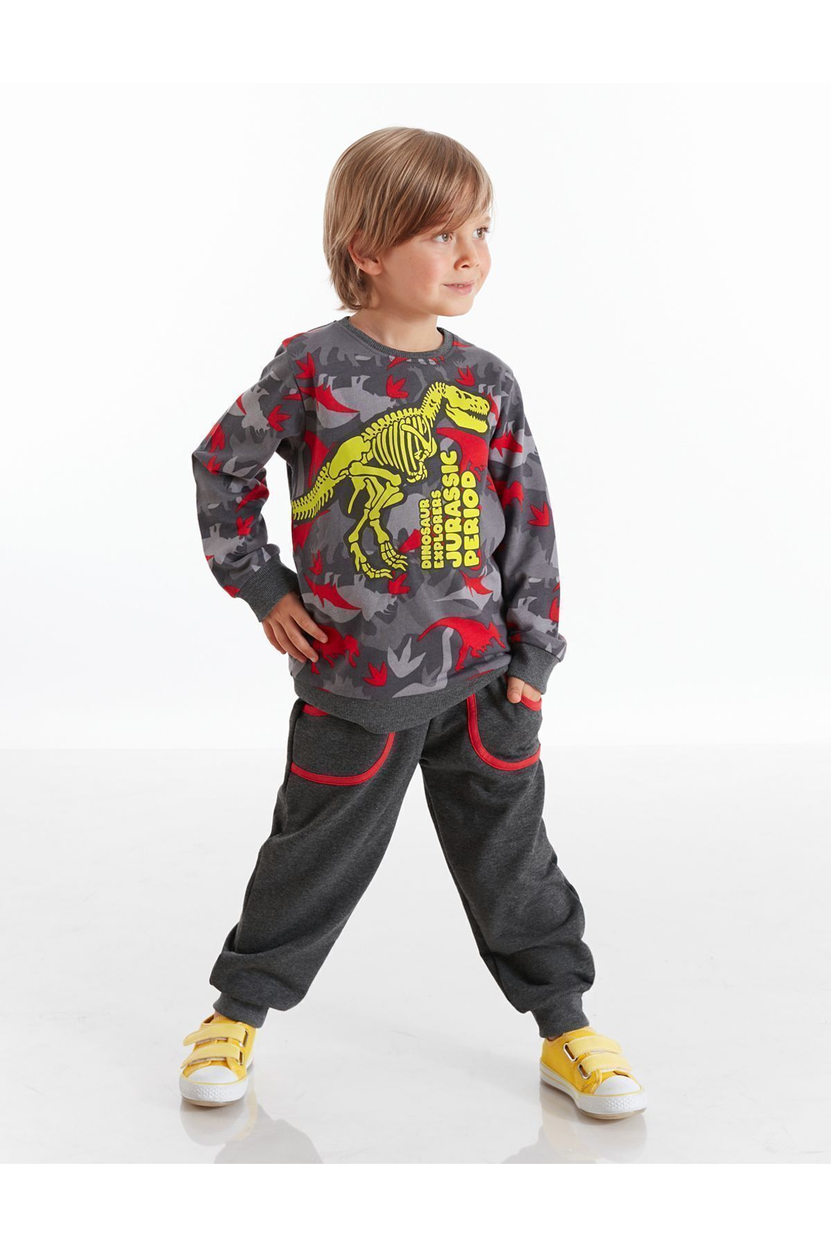 complete the look image