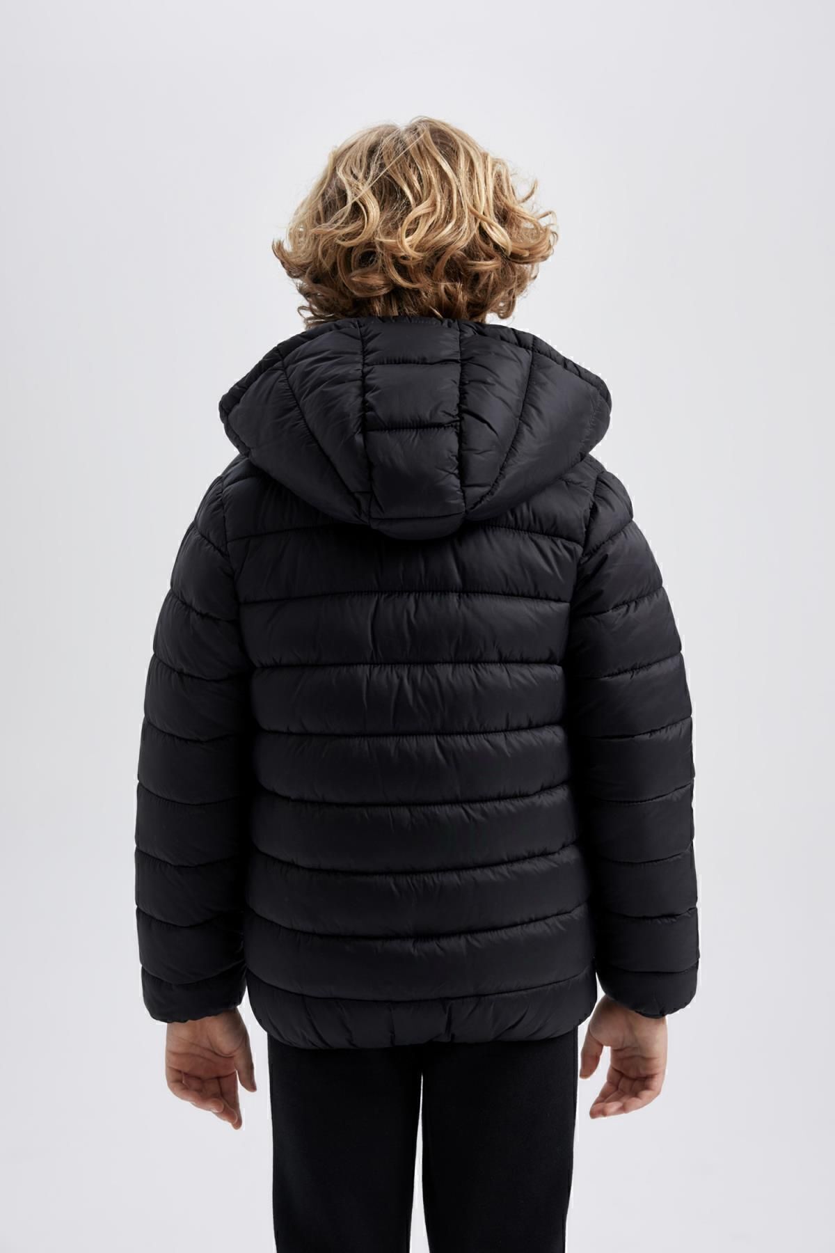 Erkek Çocuk Su Itici Kapüşonlu Basic Şişme Mont B1824a824sp
