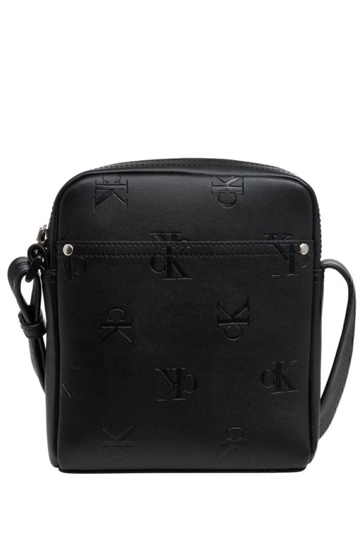 Calvin Klein-MONOGRAM SOFT REPORTER18 AOP 1