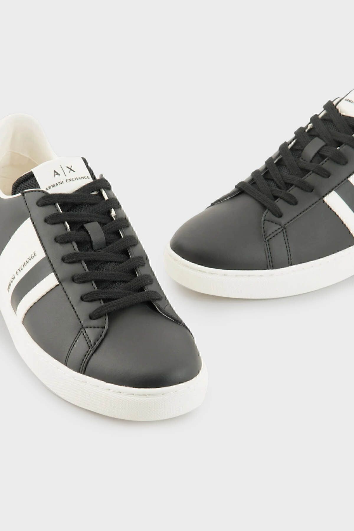 اسنیکر مشکی مردانه کفش های ورزشی با آرم xux173 xv666 n814 Armani Exchange