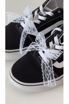 Âlâ Atelier 2’li dantel fiyonklu spor ayakkabı süsü, Sneakers charm, ayakkabı...