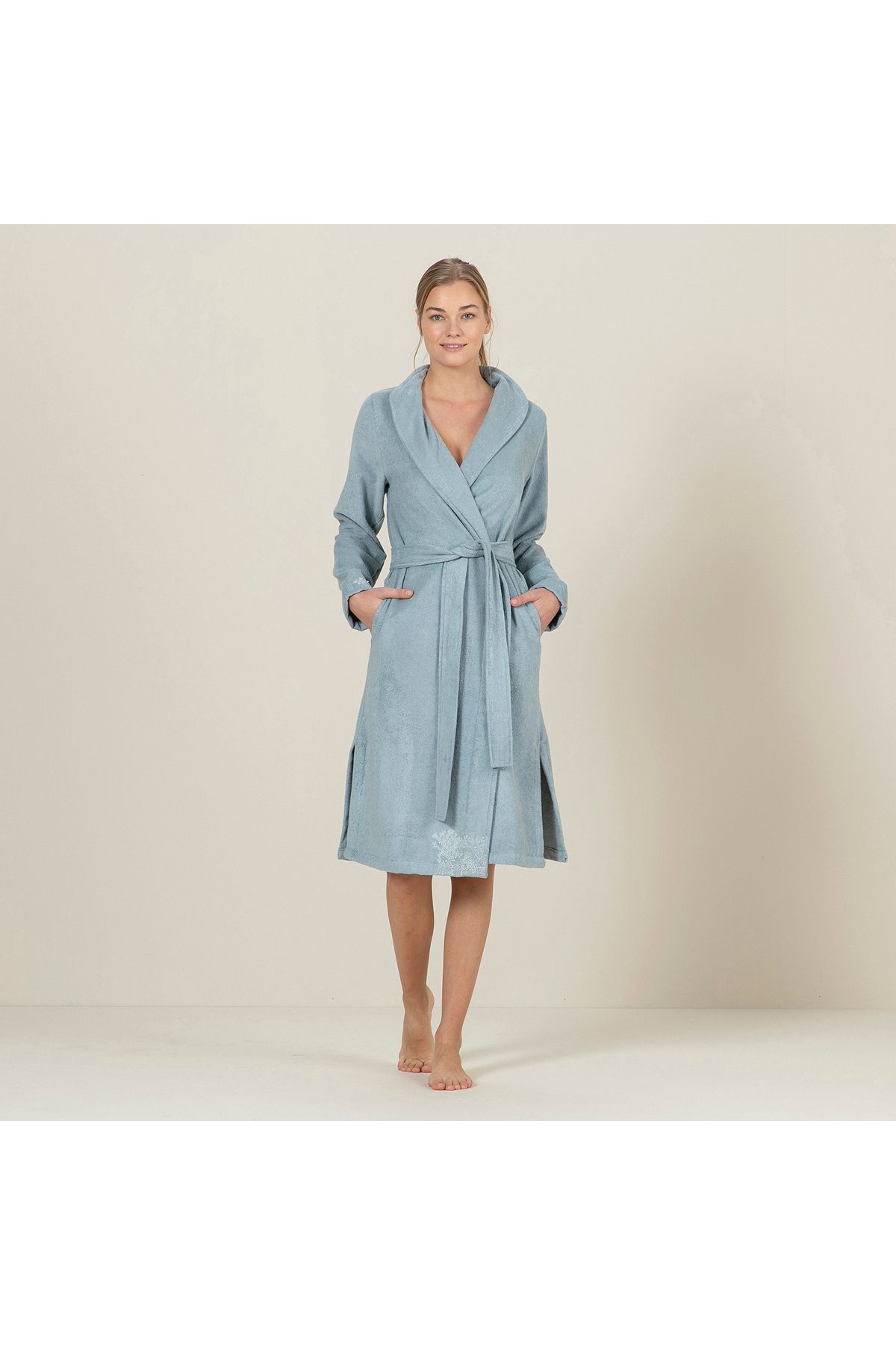 حوله تنپوش (روبدوشامبر) آبی زنانه Debby Bathrobe Aqua اورجینال Chakra