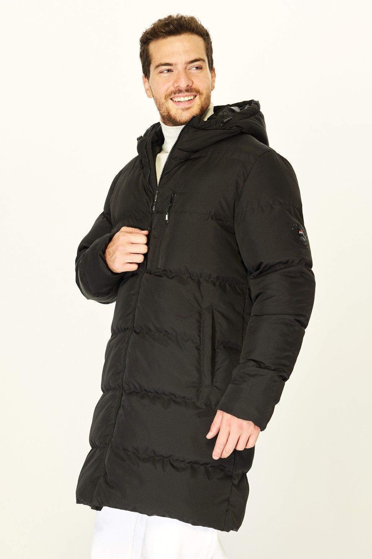 D1fference-Schwarzer Puffer-Parka für Herren – mit Kapuze, Faserfüllung, winddichter Mantel 4