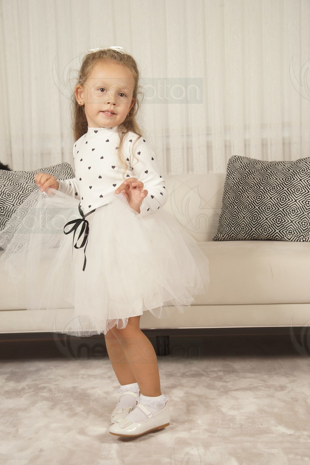 neocotton Kız Bebek-Çocuk Uzun Kollu Doğum Günü ve Özel Günler İçin Kalpli Tüllü Astarlı Elbise fotoğrafı 2 (önizleme)