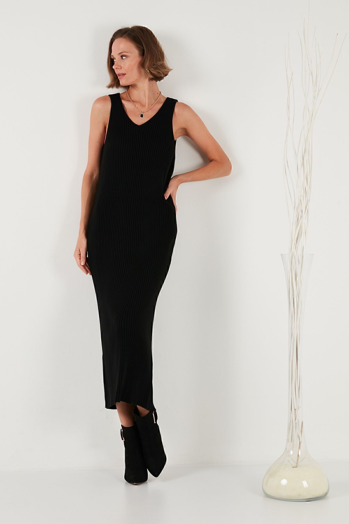 Lela Rochie Lungă Din Tricot Cu Decolteu În V - Rochie Femeie - Standard