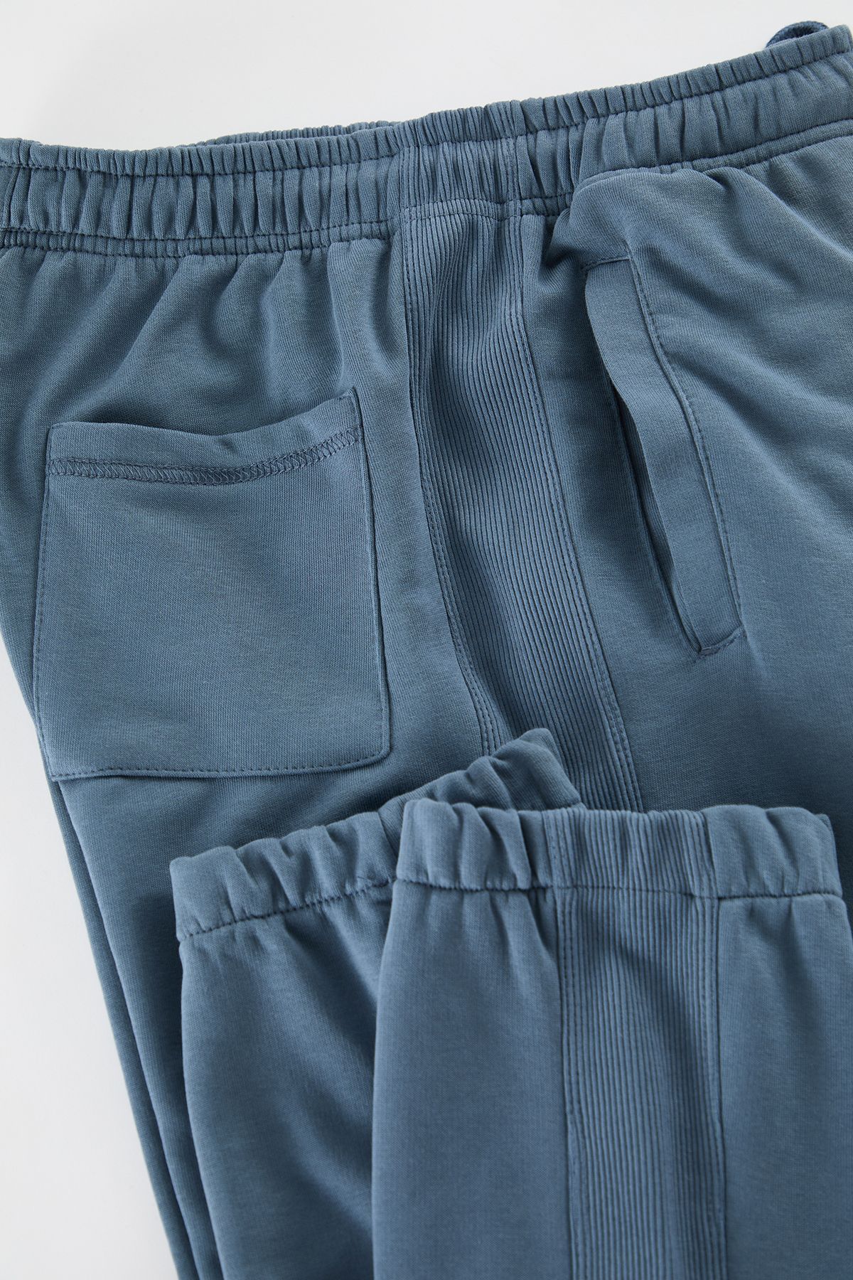 Trendyol Collection-Spodnie dresowe oversize z mieszanki materiału Indigo - Tmnaw25ea00012 7