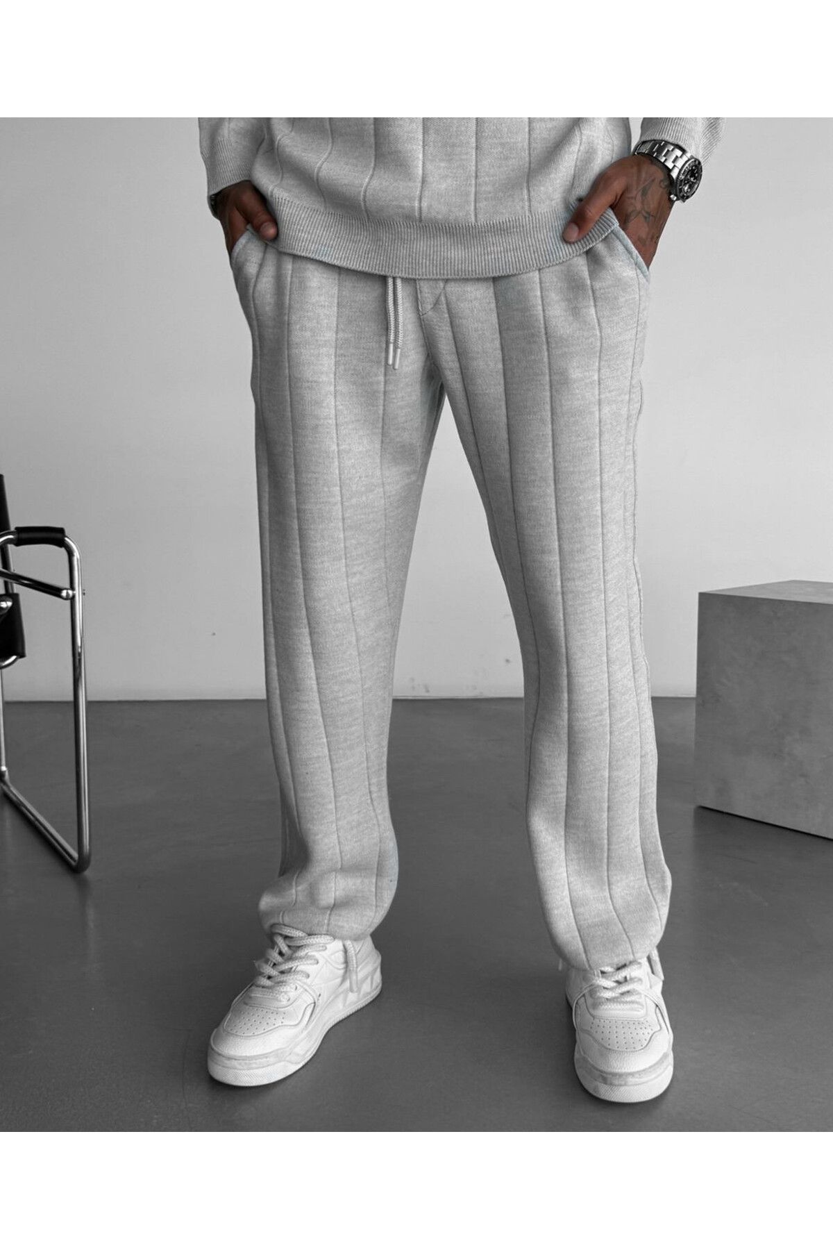 MFU collection-Corded Set - Oversize Model with Half Zipper 2