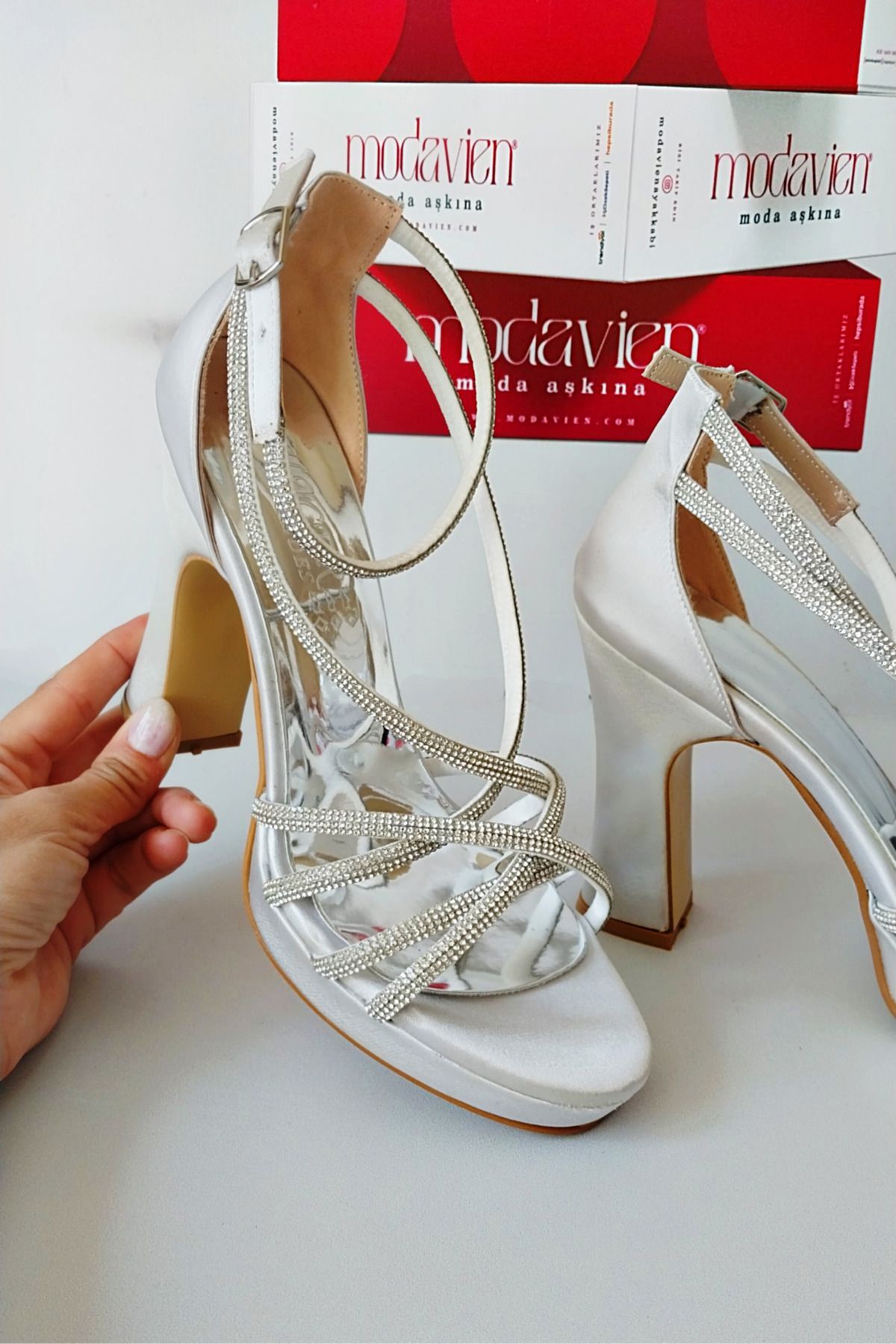 Modavien-Pantofi de dama argintii 10 cm satin stone cu platforma 4