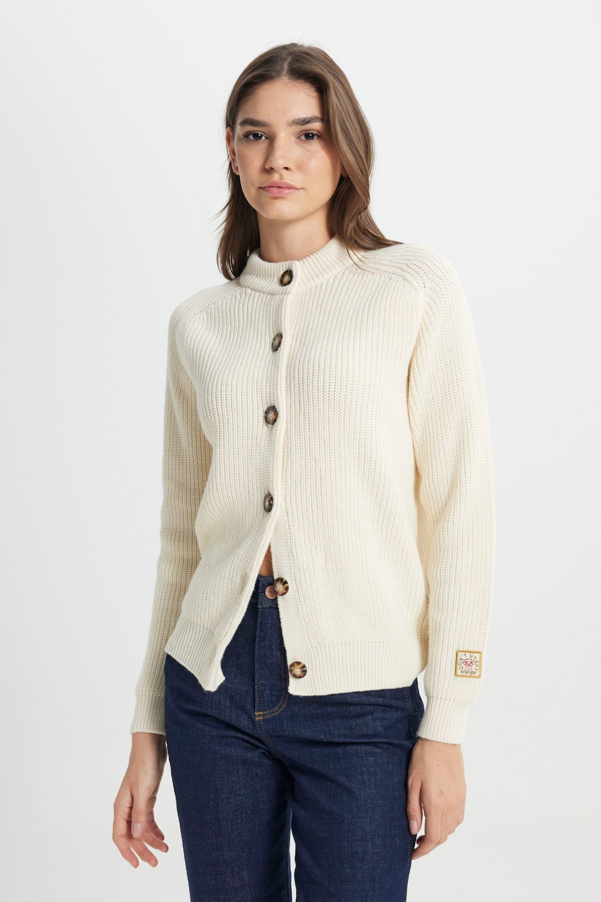 WRANGLER-Regular Fit Regular Cut Guziki Szczegółowy Młodzieżowy Uroczy Damski Sweter Kardigan Ecru Knitwear 2