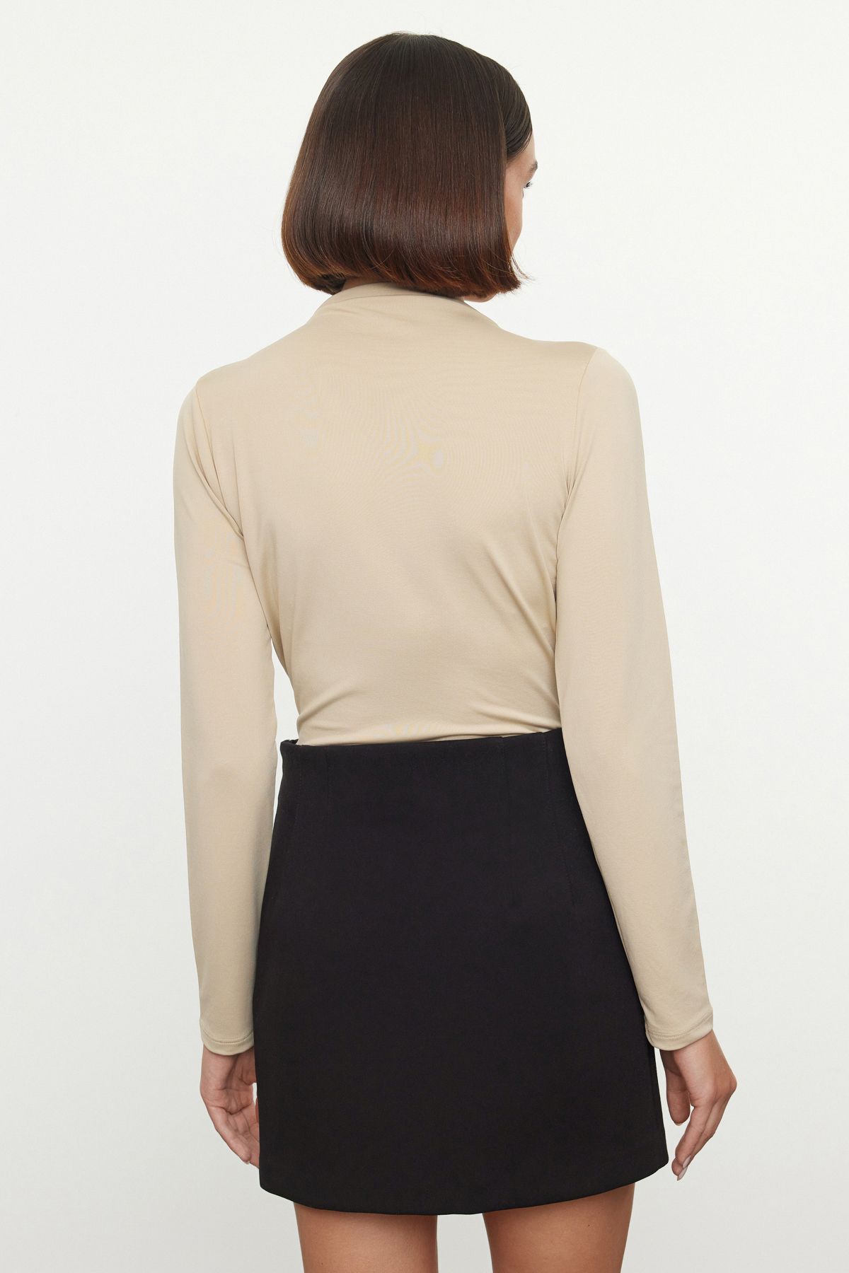 Trendyol Collection-Stretch-Drape-Detail und Snap-Steinfarbener Kordelzug-Body – Stehkragen TWOAW25BD00010 5