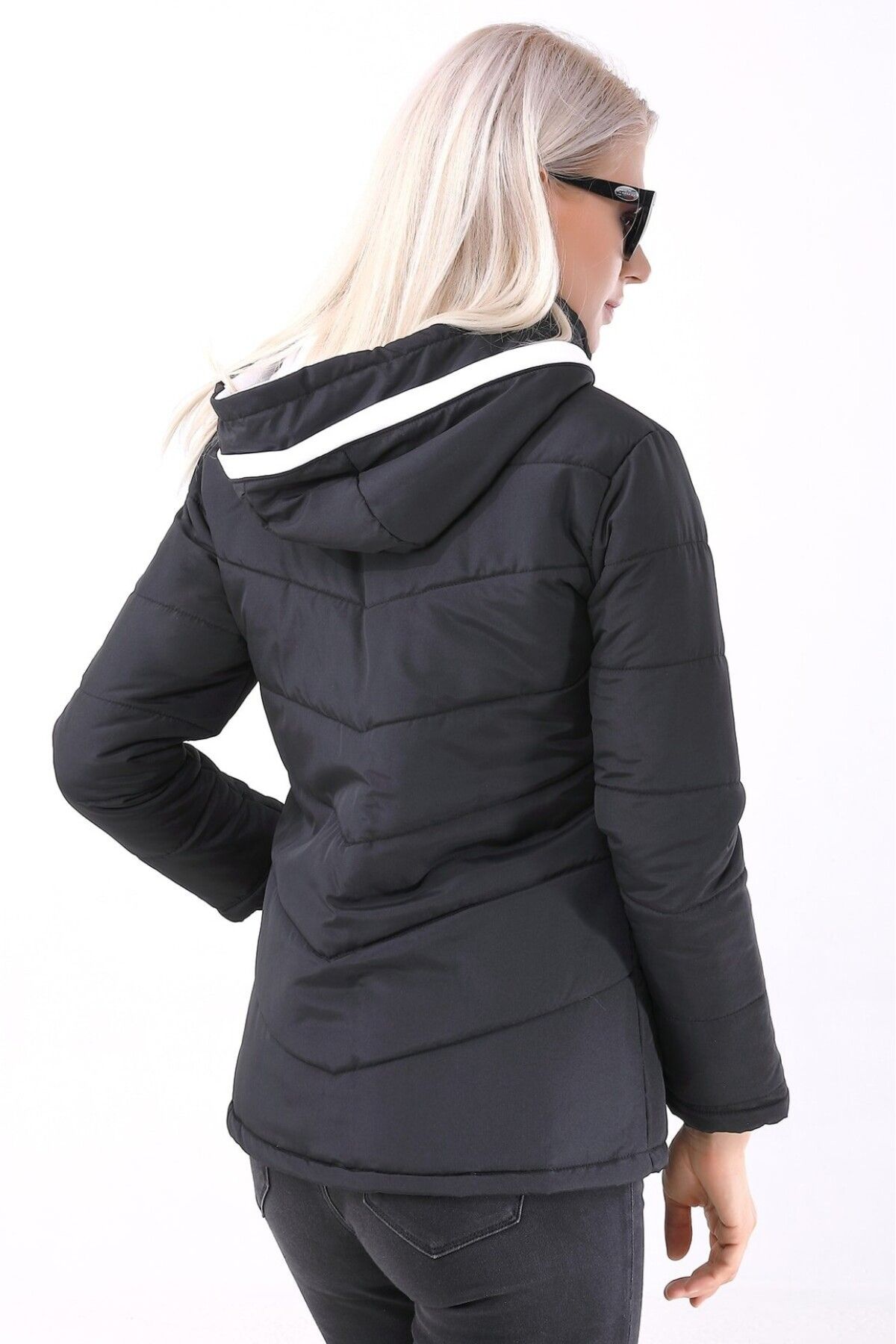 1tarz  Günlük Kısa Şık Kapüşonlu Kışlık Kadın Şişme MontSu İtici Rüzgar Geçirmez - Görsel 3