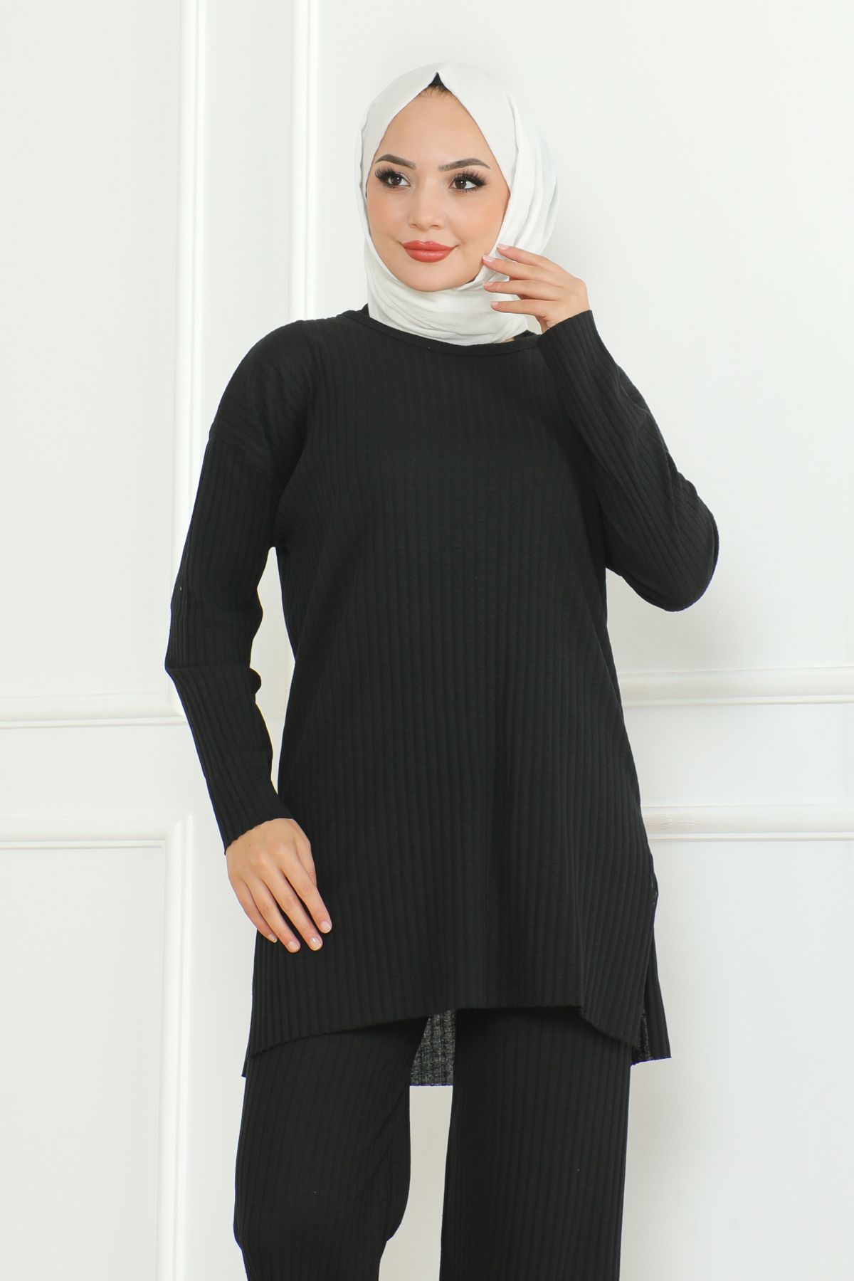 https://cdn.dsmcdn.com/ty1558/product/media/images/ty1557/prod/QC/20240919/18/d926f2dd-1854-360b-b6f0-2ccc236854a4/1_org_zoom.jpg