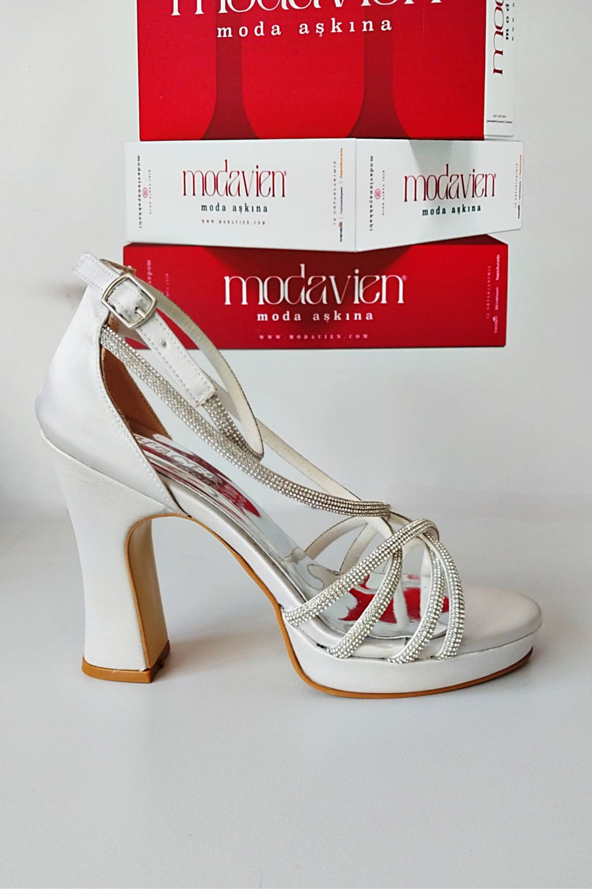 Modavien-Pantofi de dama argintii 10 cm satin stone cu platforma 5