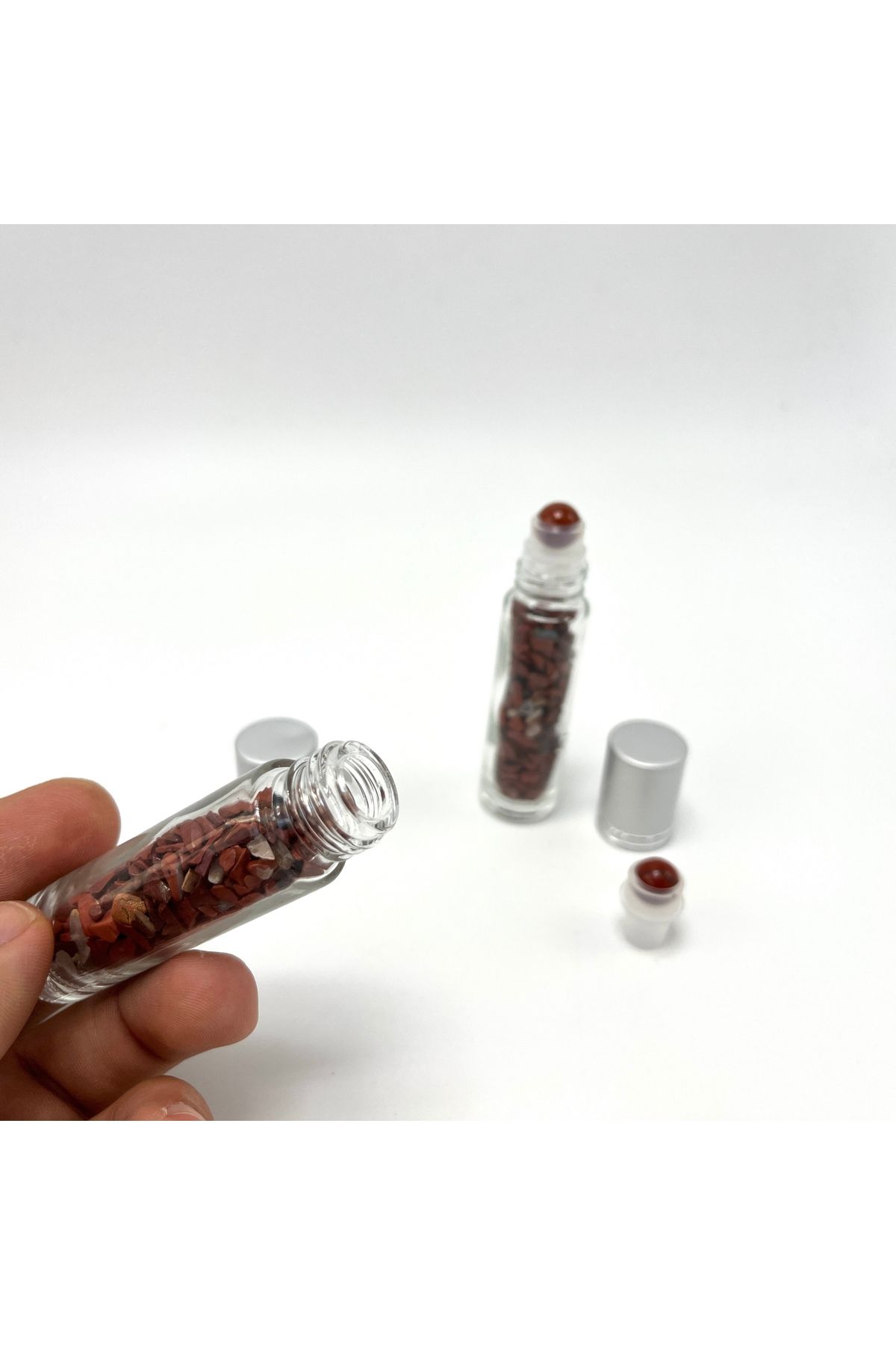 Sertifikalı Kırmızı Jasper Doğal Taş Esans Şişesi ve Roller Masaj Aleti 10ml — سفید ydtma17 — تصویر 3 از 6