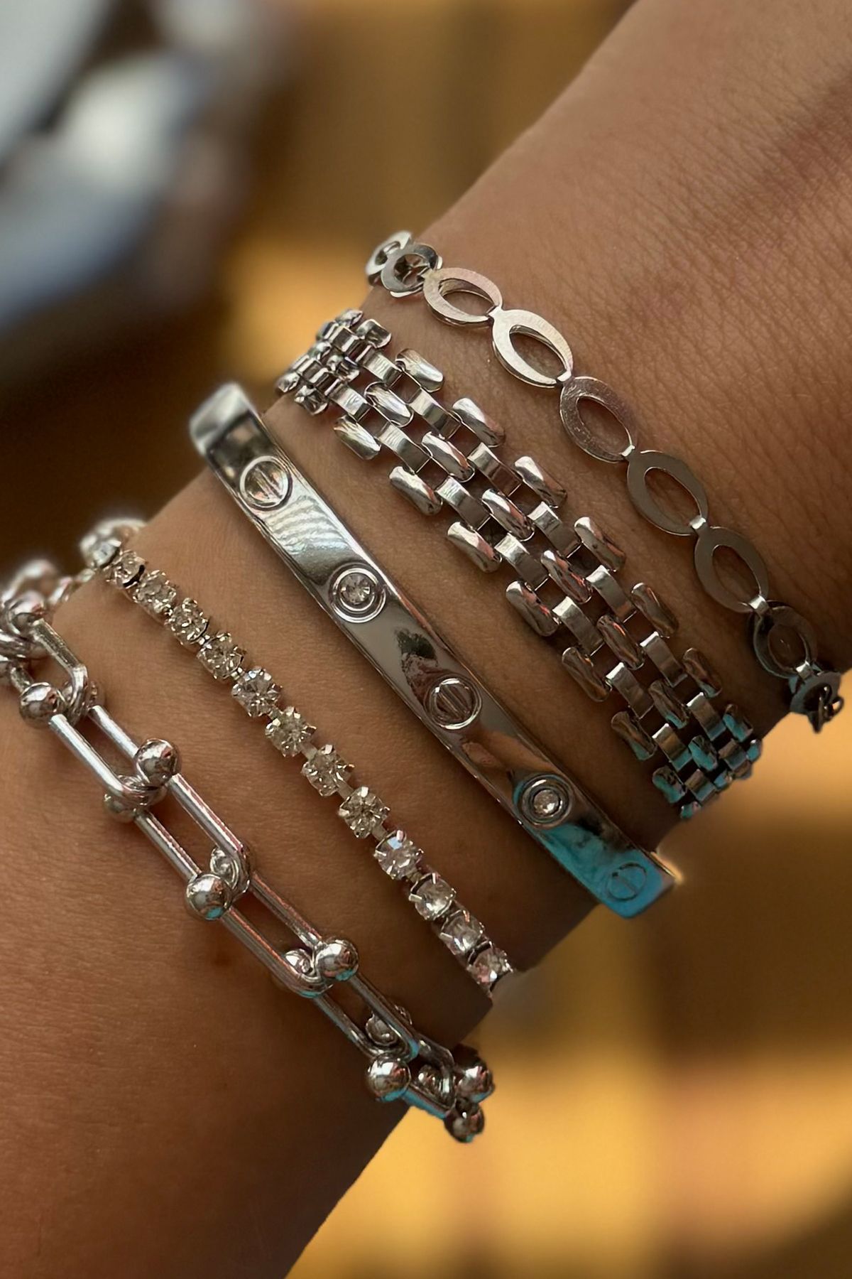 Onouqo 5'li Kombin Gümüş Kaplama Zirkon Taşlı Kadın Takı Bileklik Seti