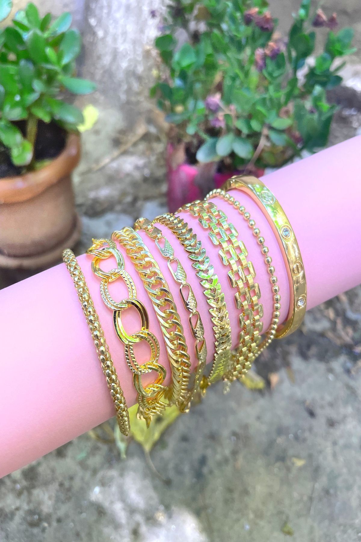 Onouqo Kadın Altın Kaplama 8'li Kombin Takı Bileklik Seti