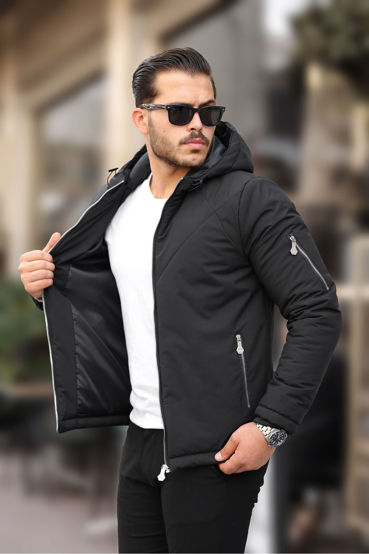 Winter Water and Cold Proof Men's Winter Coat with Pocket Detail