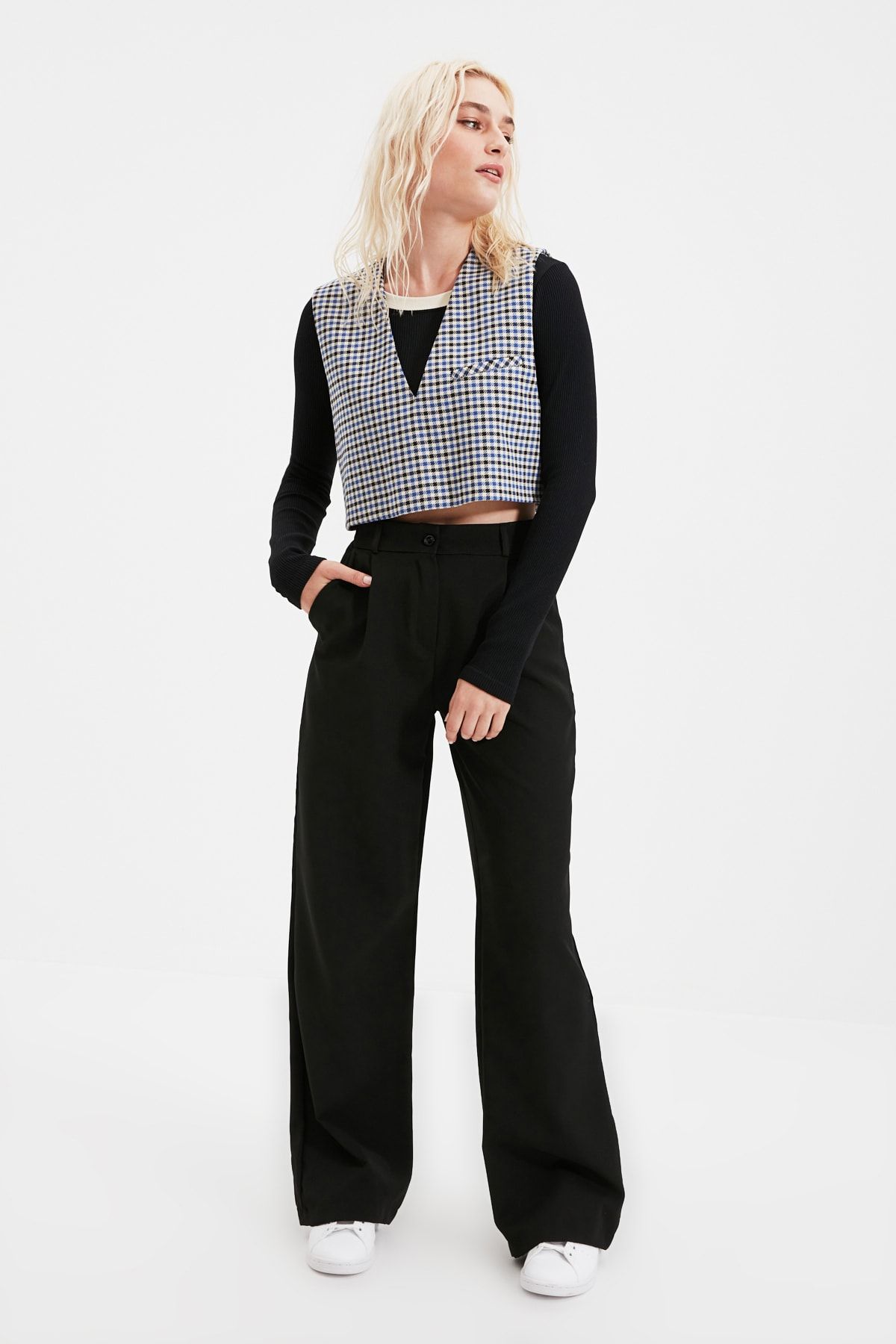 Trendyolmilla Pantolon Bol Paça Siyah TWOAW21PL0076 Yorumları, Fiyatı - Trendyol