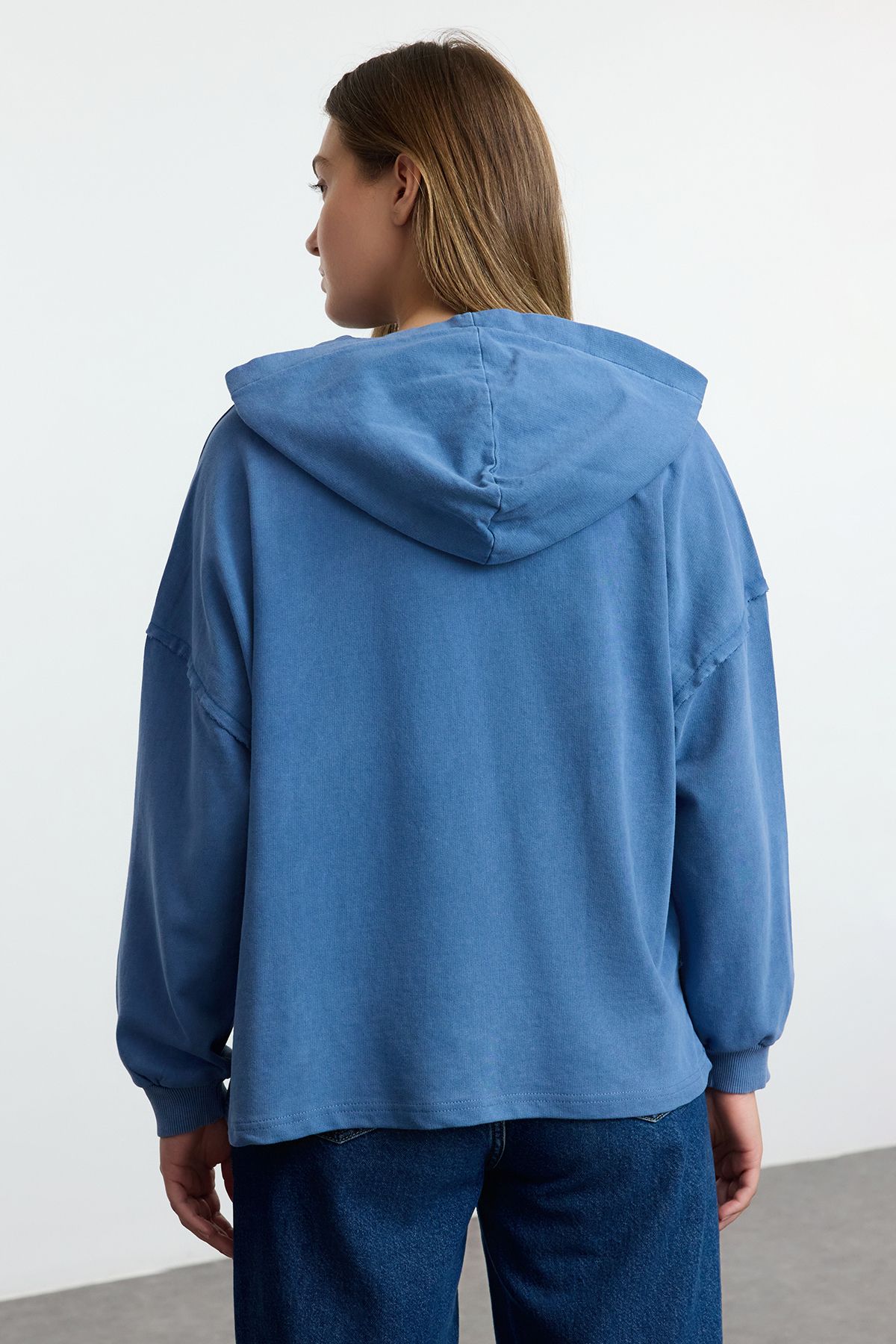 Trendyol Collection-Hanorac tricotat Indigo - TWOAW23SW00085 5