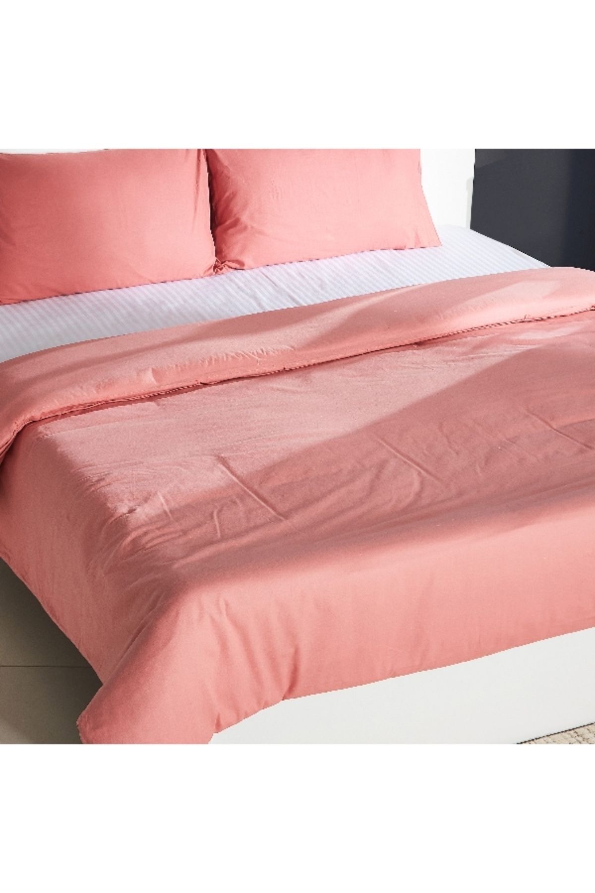 Home Box-طقم غطاء لحاف ويلينجتون سوبر كينج مكون من 3 قطع - 240 × 220 سم 2