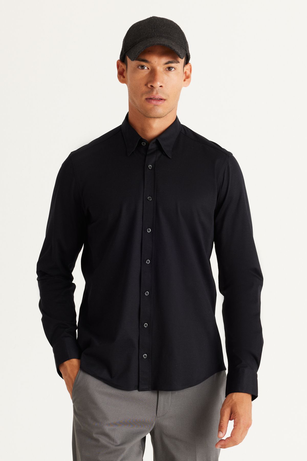 complete the look image