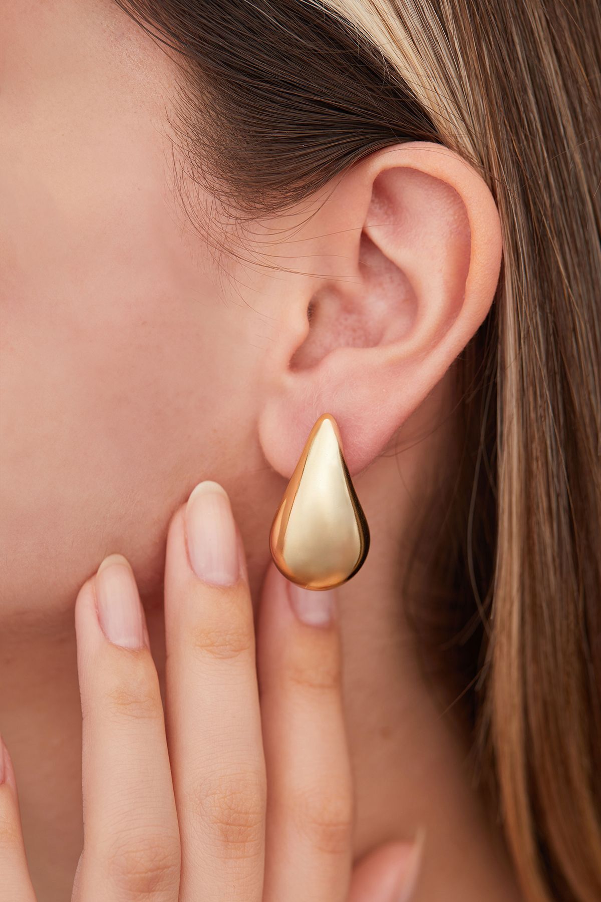 Women's Bottega Tear Drop Model Earrings
