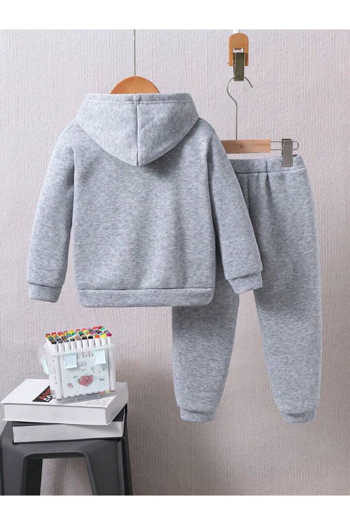 ست نخی بچه‌گانه Pocket Cat - سویشرت خاکستری طرح Jogger، سویشرت کلاه‌دار طرح‌دار برای دختران و پسران — خاکستری CEPKDESFTKCCK-CA — تصویر 2 از 2