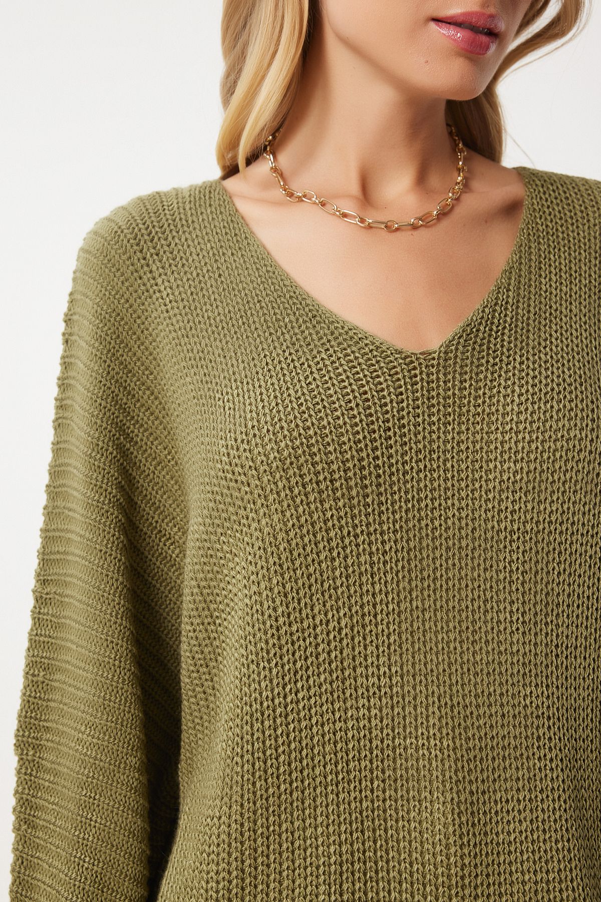 Happiness İstanbul-Dunkelgrüner Thessaloniki-Strickpullover mit V-Ausschnitt und Oversize-Muster für Damen ZA00059 6