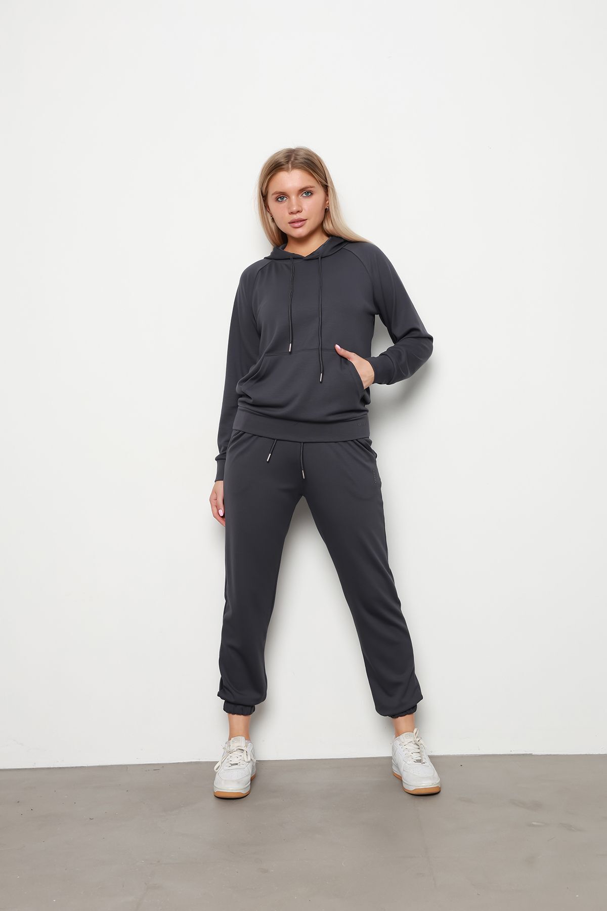 Kangaroo Pocket Hooded Double Set ANTHRACITE