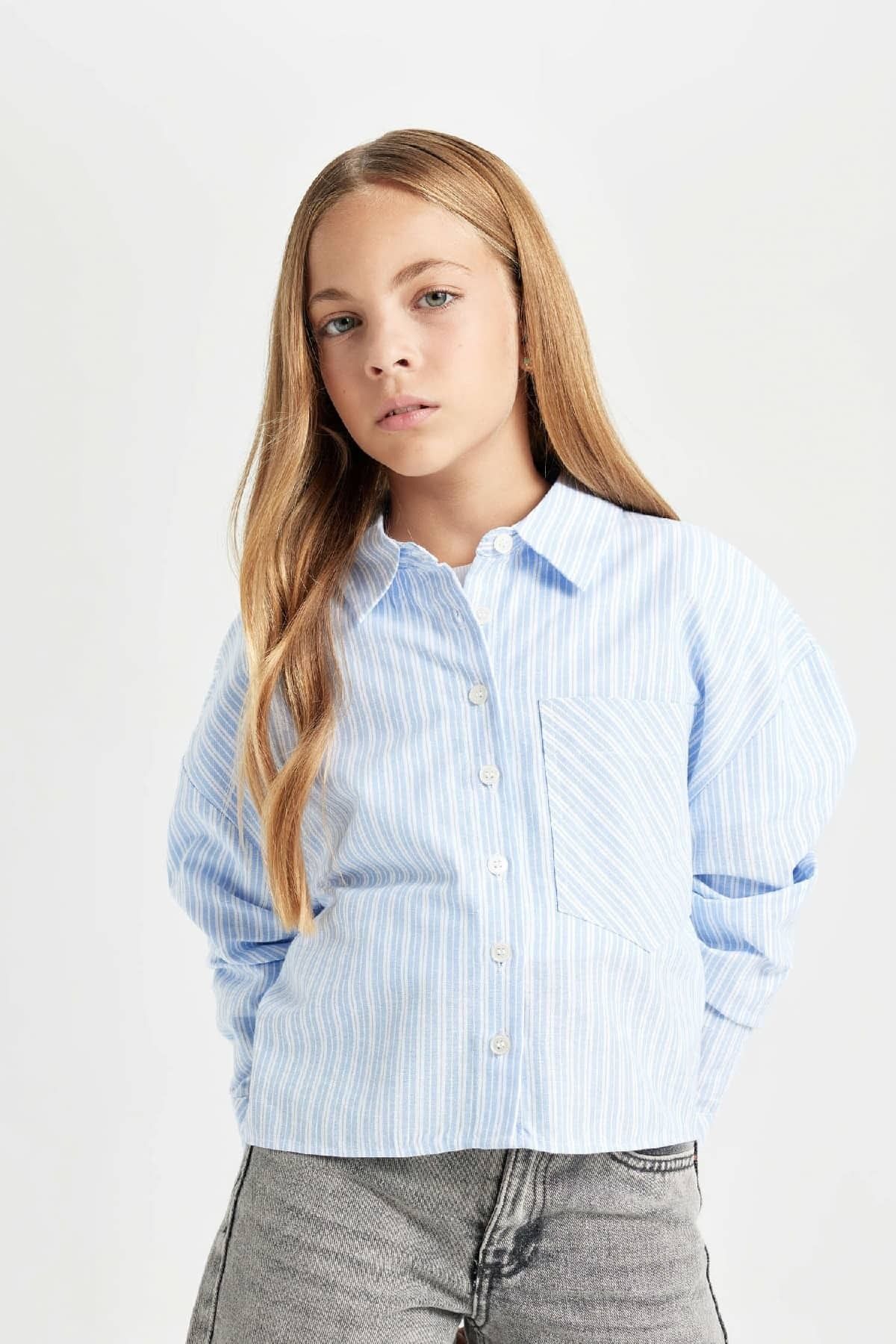DeFacto-Girl's Crop Cotton Long Sleeve Pocket Shirt D0680A824Au 4