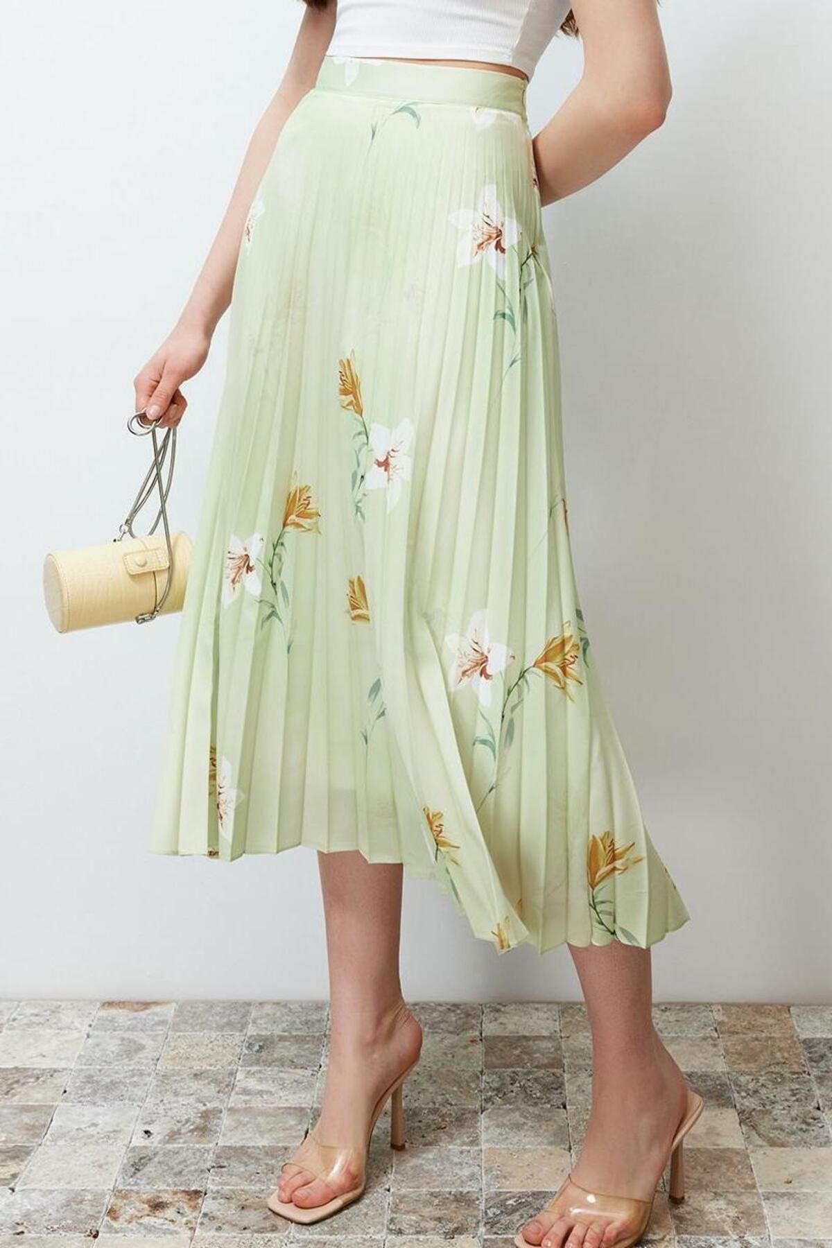 Moda Regular Çiçekli Desen Günlük Maxi Boy Pliseli Saten Kumaş Maxi Boy Dokuma Etek - Görsel 3