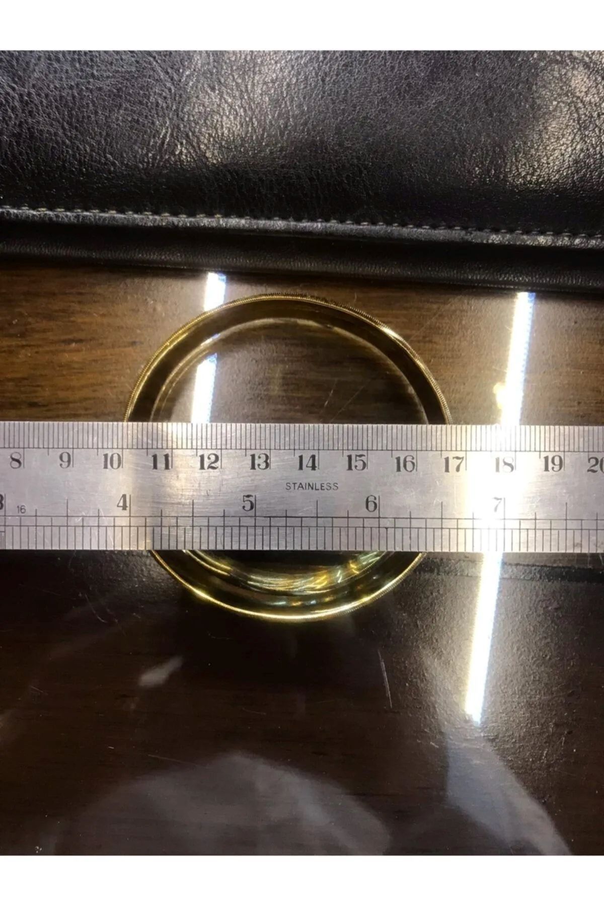 https://cdn.dsmcdn.com/ty1564/product/media/images/ty1568/prod/QC/20240923/01/8af4e856-4dcd-386f-87a5-9a3b4cec73e3/1_org_zoom.jpg