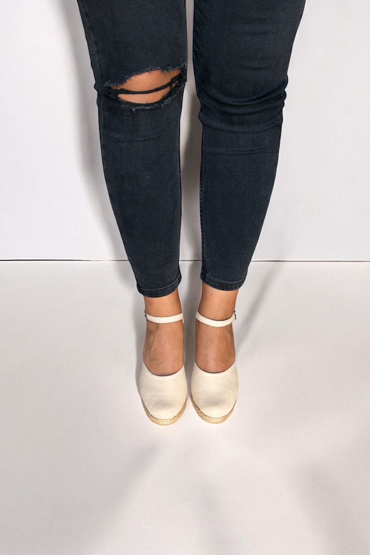 Y&D Shoes Dolgu Topuk Arkası Açık Keten Sandalet görsel 4