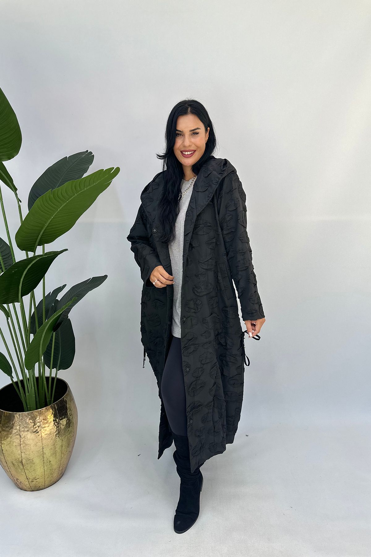 GÖKSEL Büyük Beden Uzun Kaban - Siyah