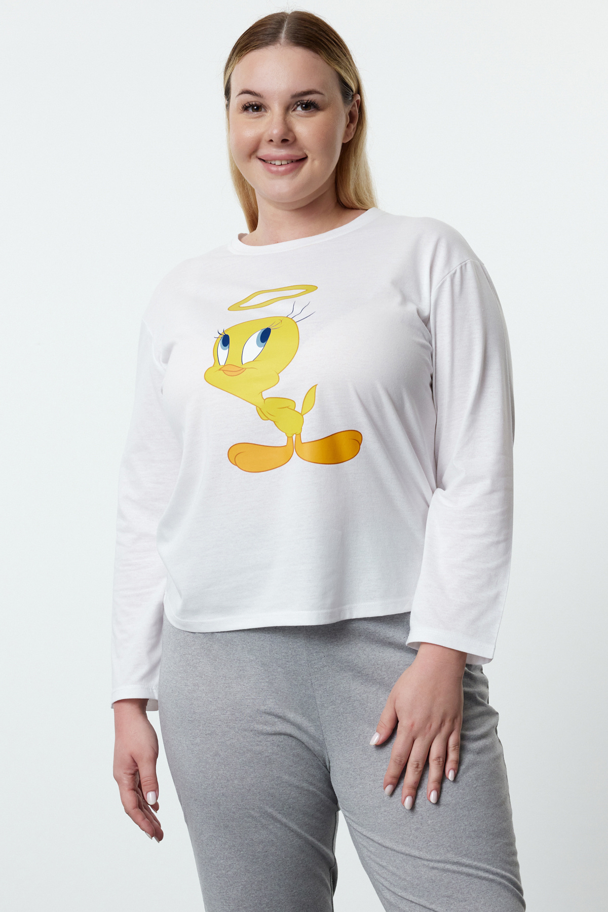 Trendyol Curve-Set de pijamale tricotate cu licență Tweety gri TBBAW25AI00060 3