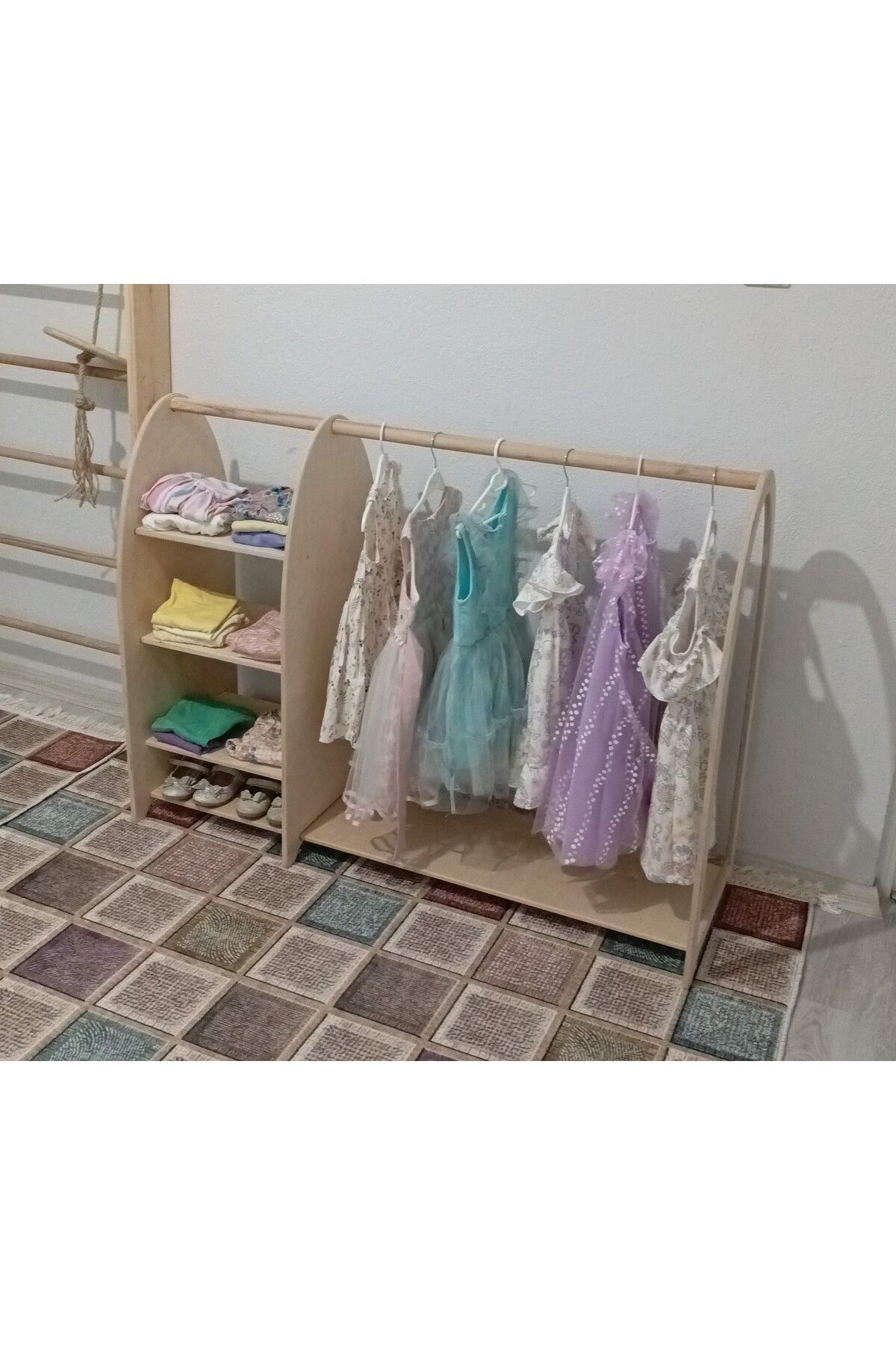domba Ahşap Çocuk Gardırop Montessori fotoğrafı 4 (önizleme)
