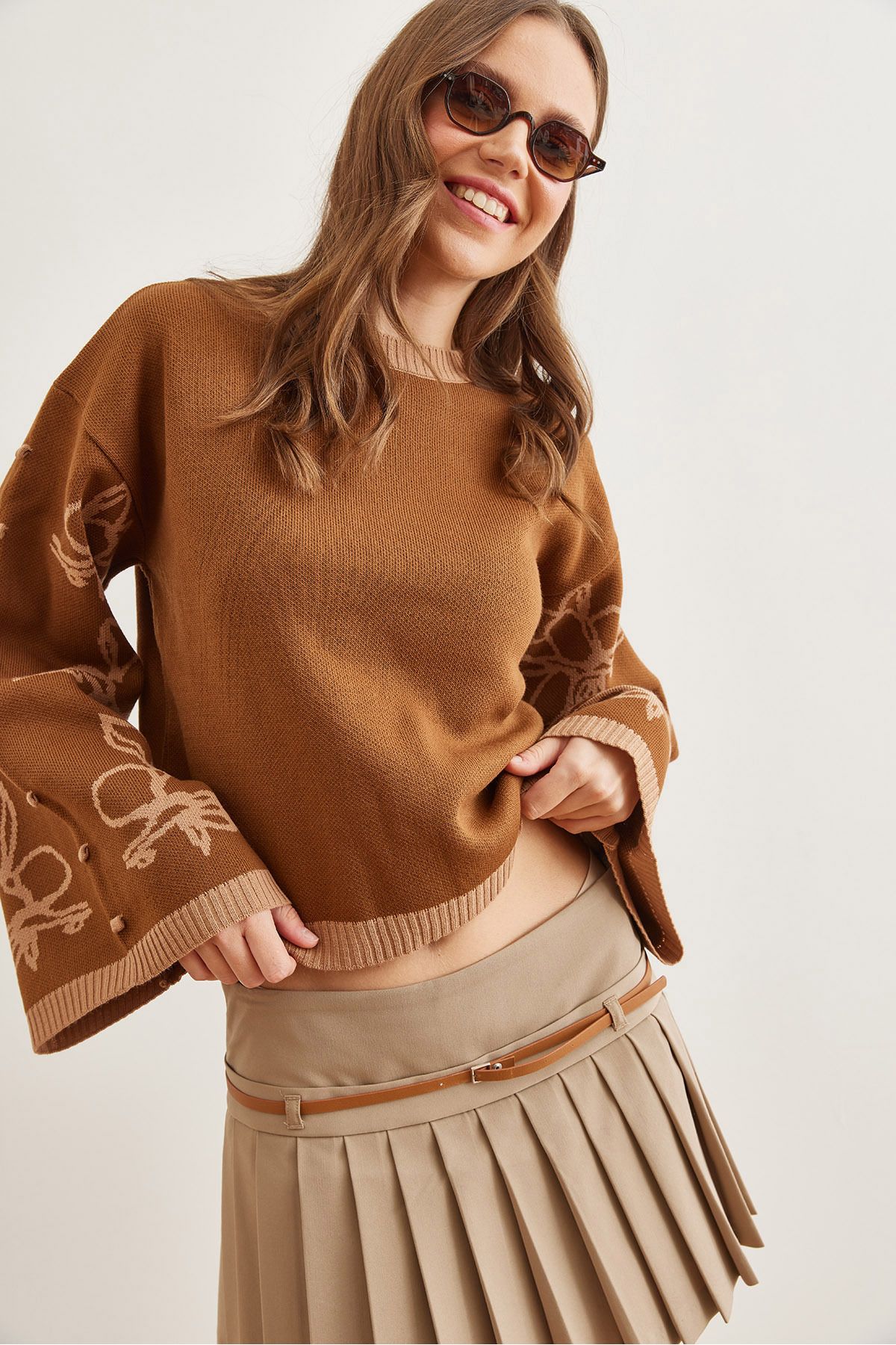Olalook-Tan Women's Knitwear Sweater - Spanish Sleeve Pattern Kzk- 19000827 1