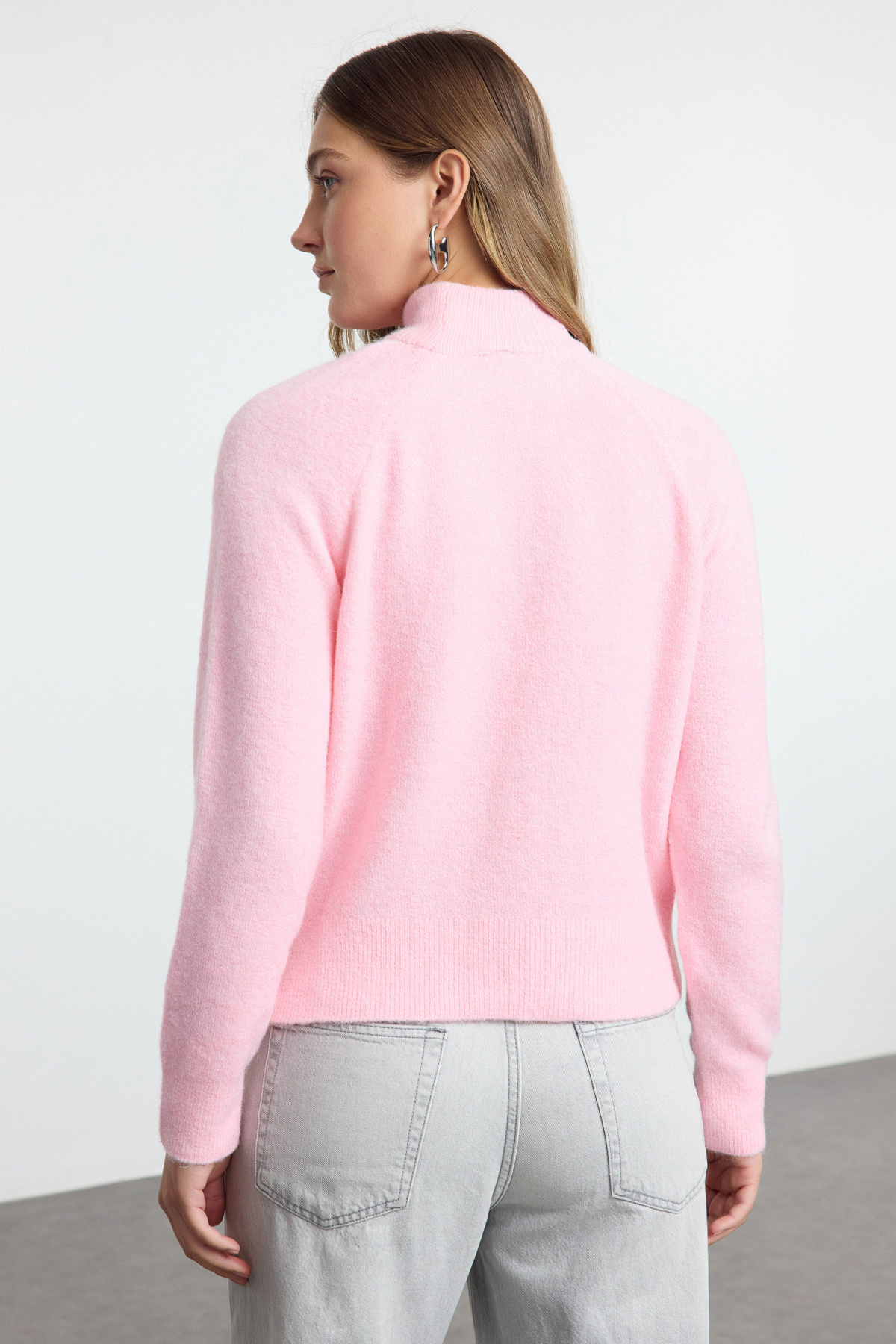 Trendyolmilla  Pembe Yünlü Dik Yaka Triko Kazak TWOAW25KZ00043 - Görsel 5